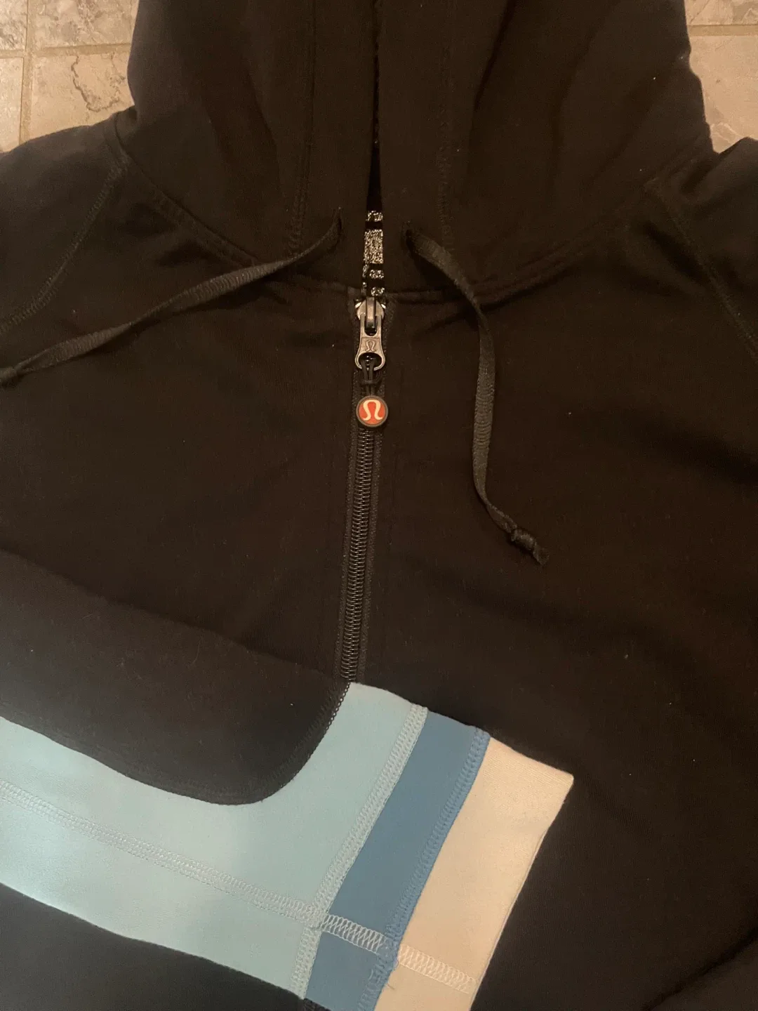Lululemon Define Jacket - black/blue, size M image indicator(3)