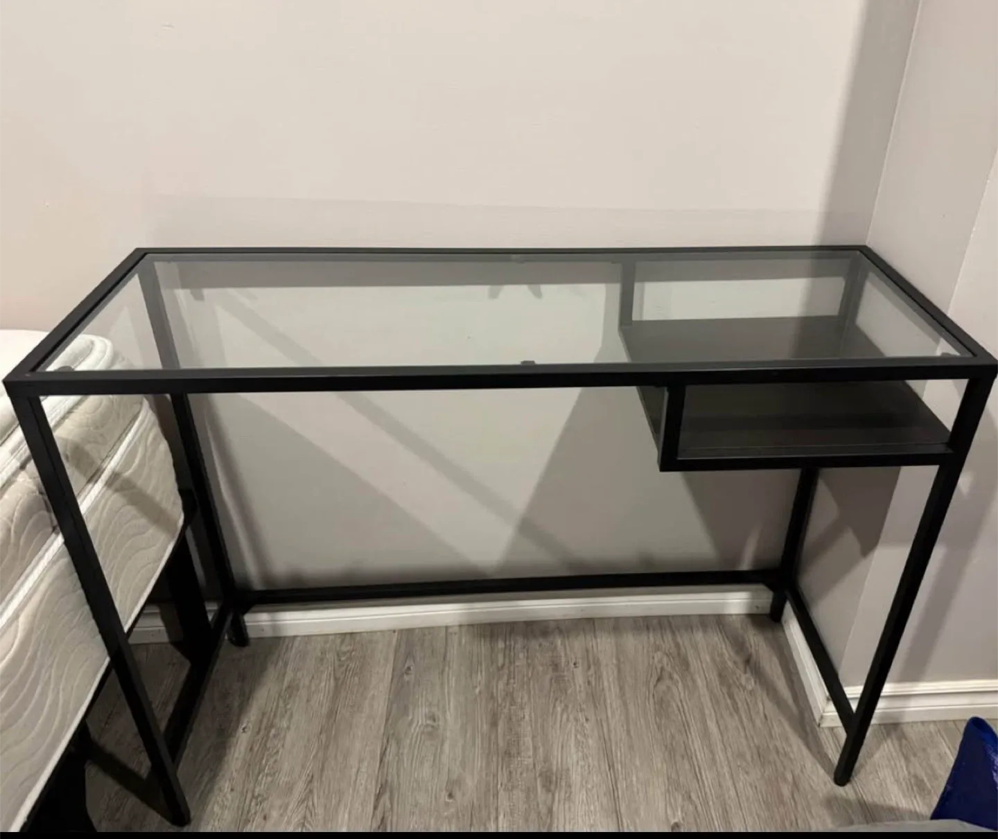 IKEA VITTSJÖ Laptop Table - Black/Glass
