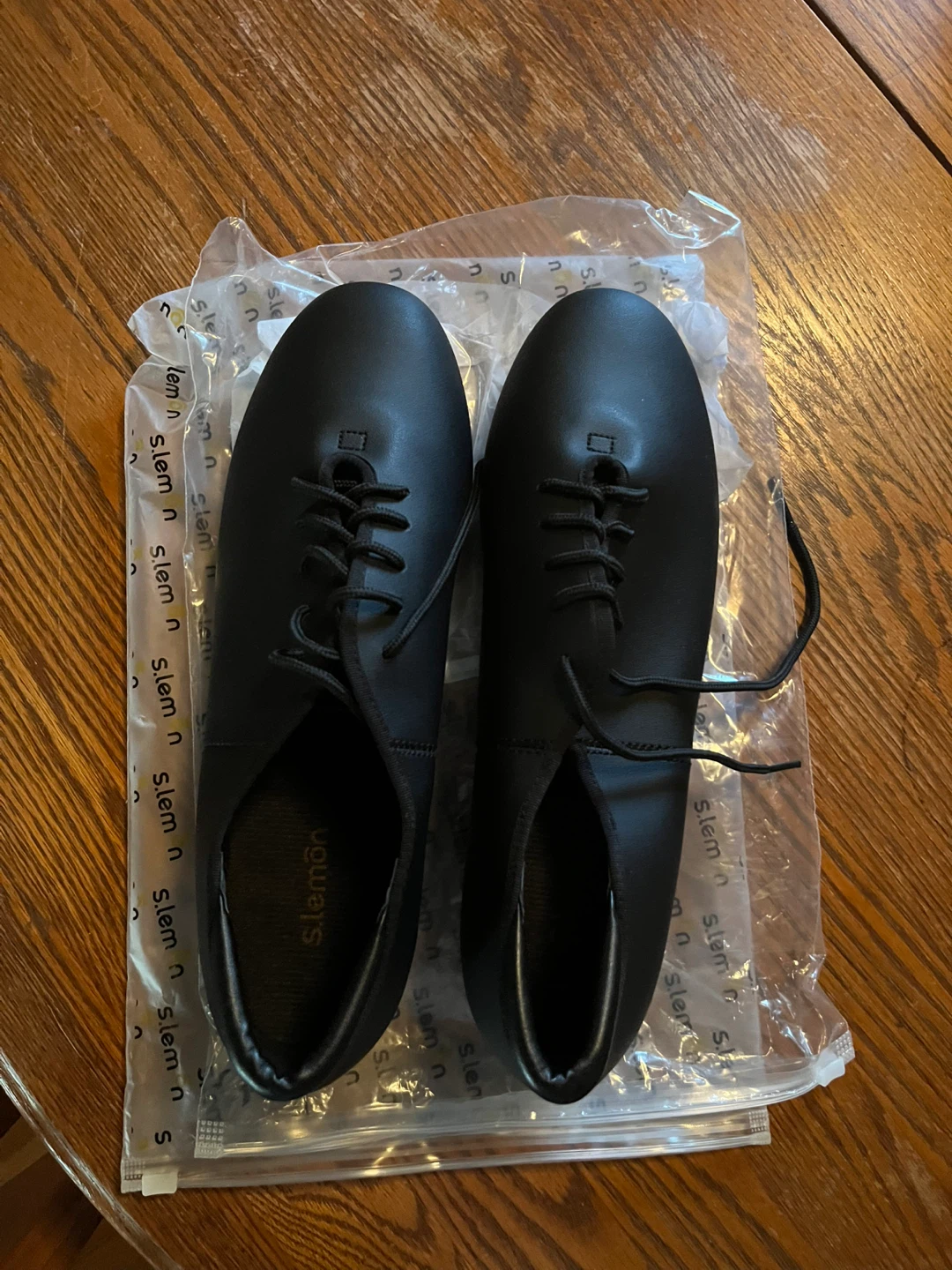 New Slemón Black Leather Tap Shoes