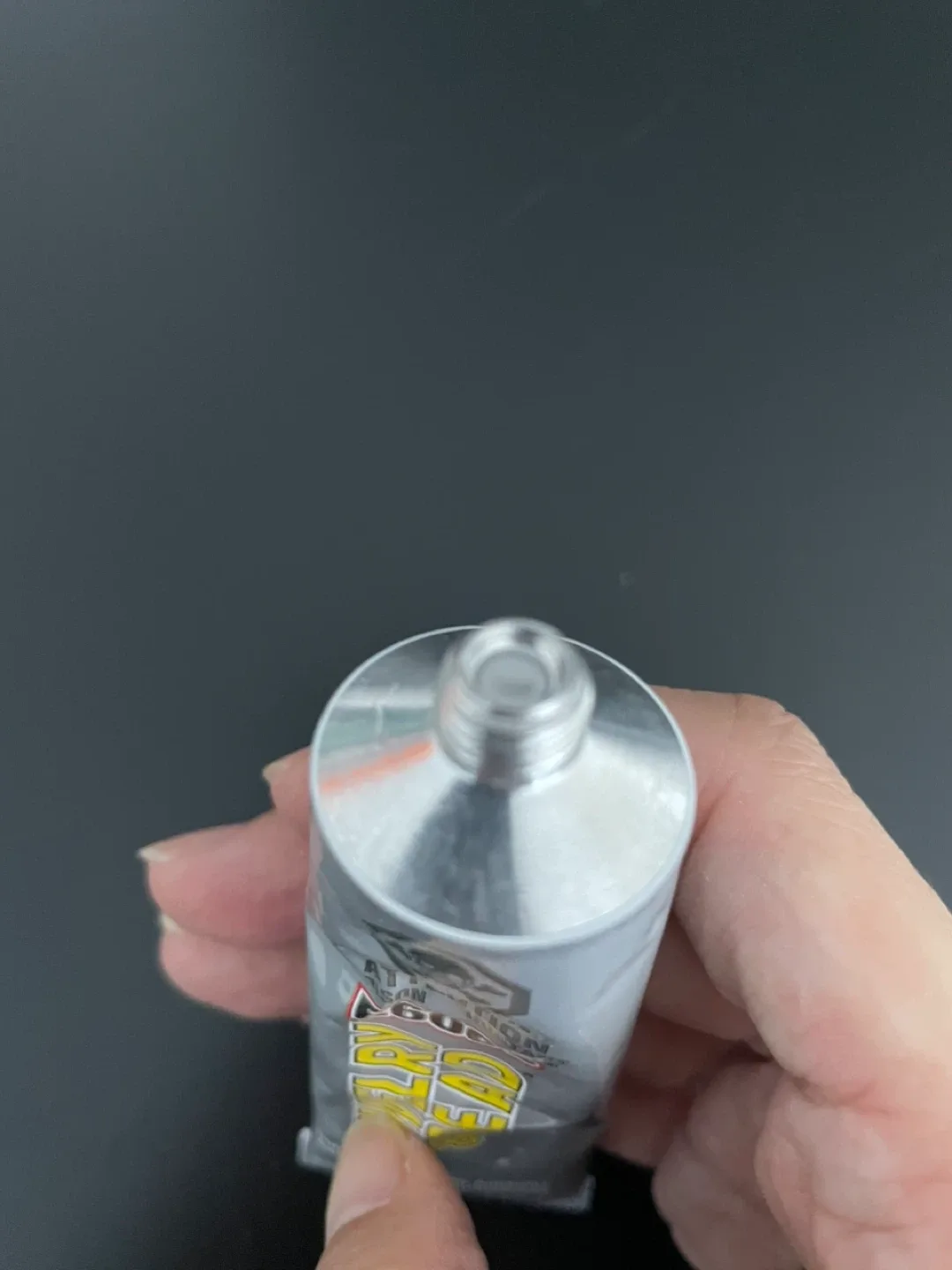 Sealed E6000 Jewelry & Bead Industrial Strength Adhesive image indicator(2)