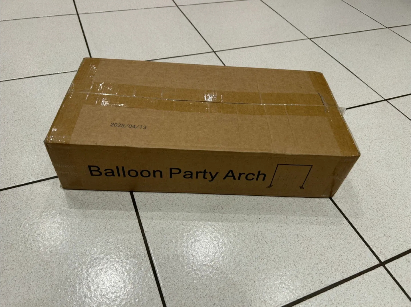Balloon Party Arch - Gold, 8ft x 8ft - New in Box image indicator(3)