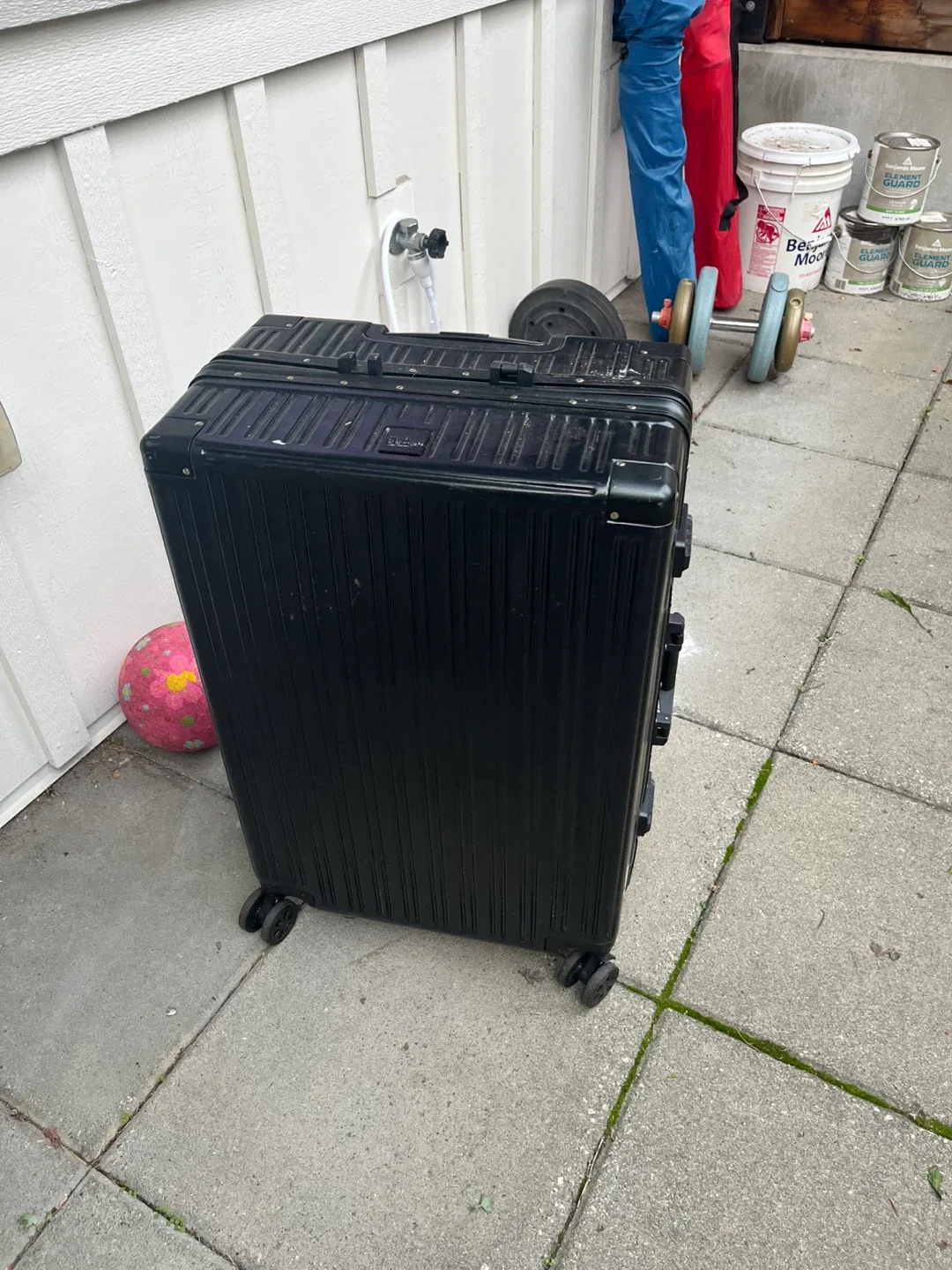 Black Suitcase thumbnail