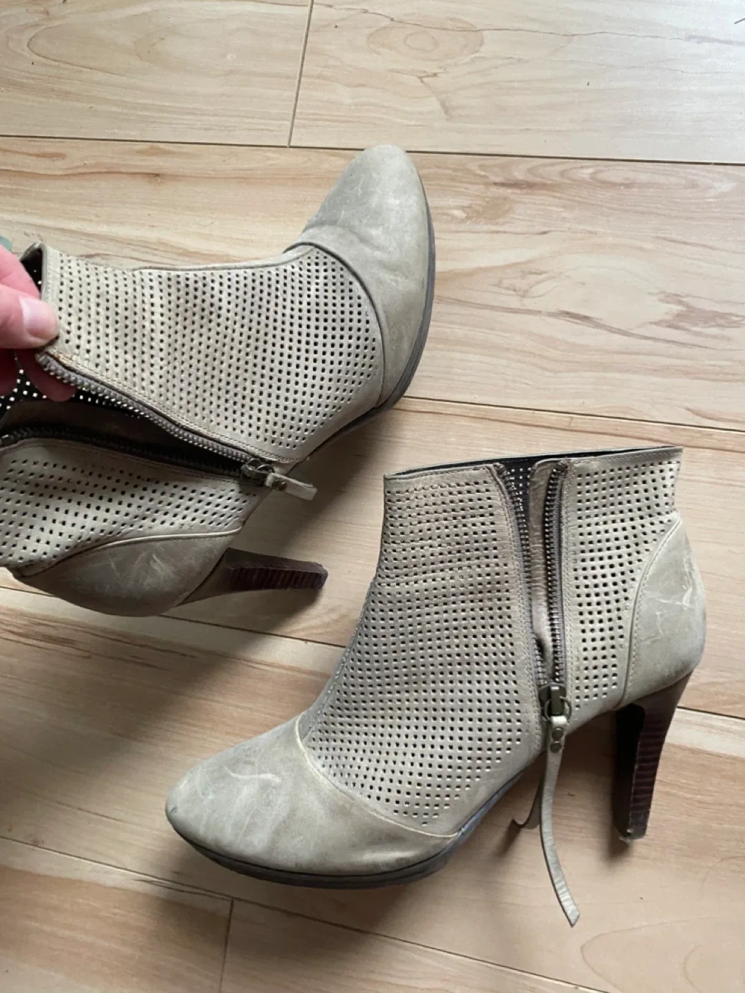 Grey Ankle Boots, Size 11 image indicator(2)
