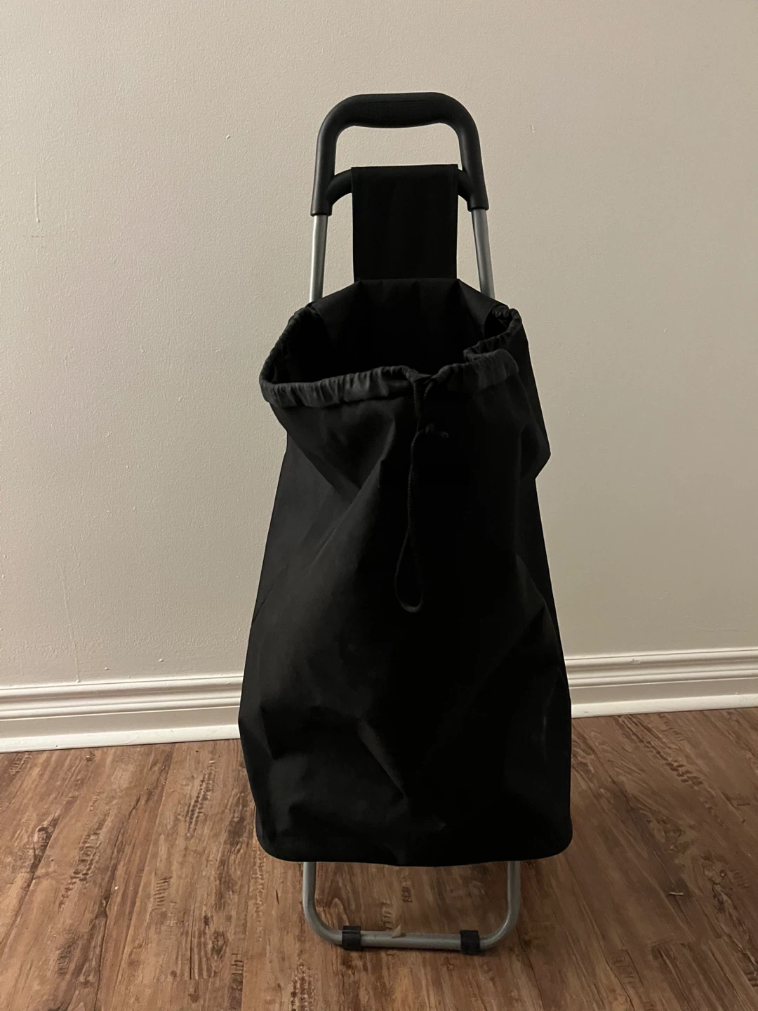 Black Shopping Cart