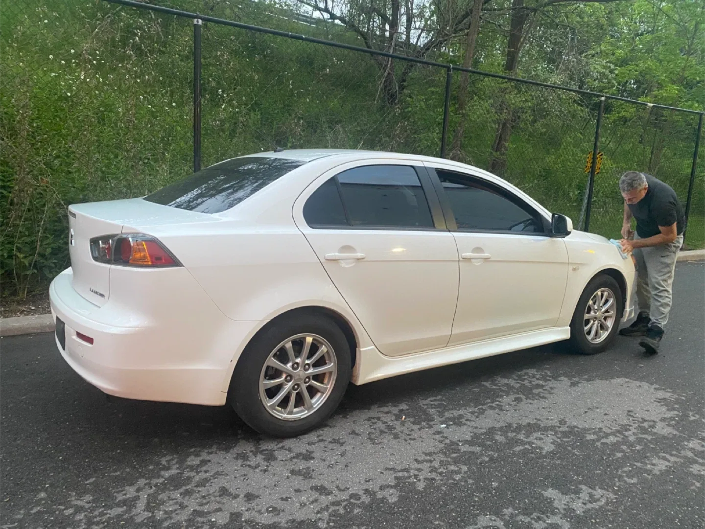 2011 Mitsubishi Lancer ES 5 speed manual thumbnail