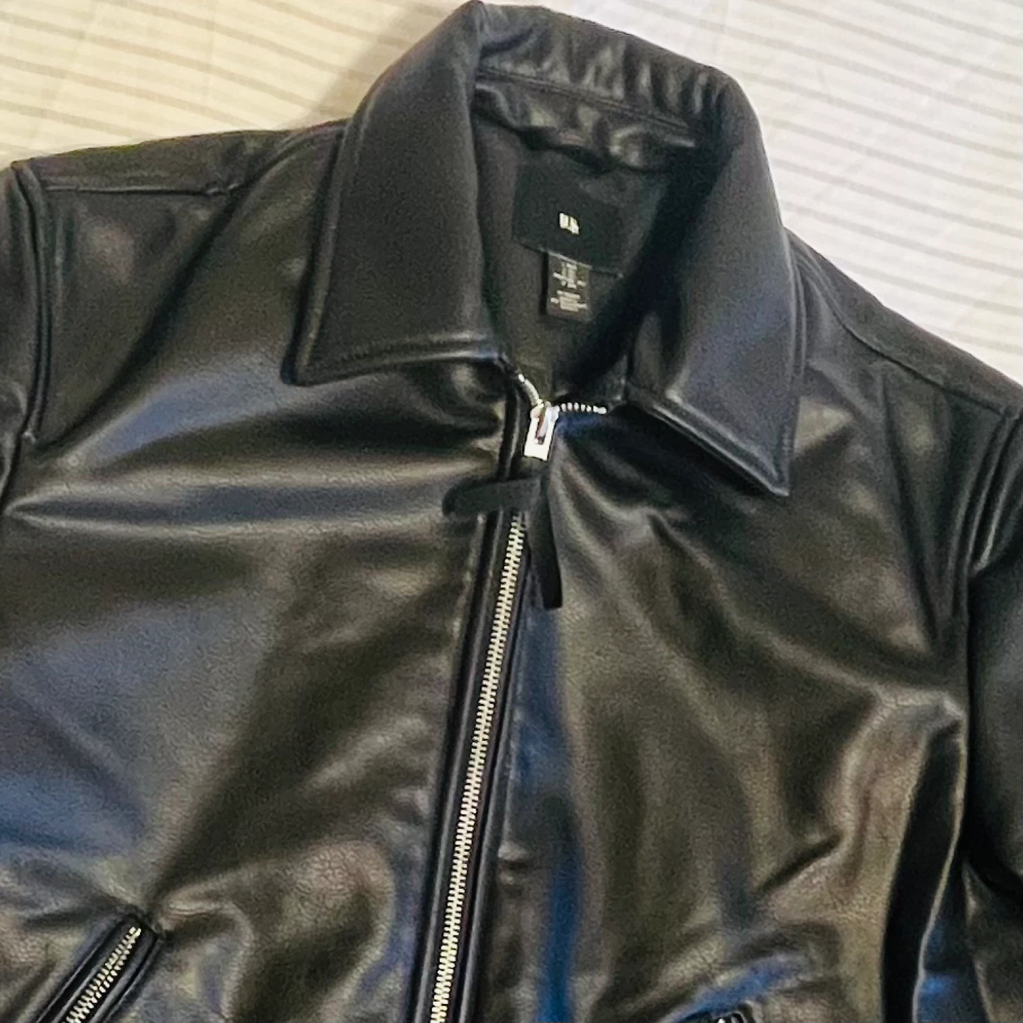 H&M Black Faux Leather Jacket - Size L - photo 3