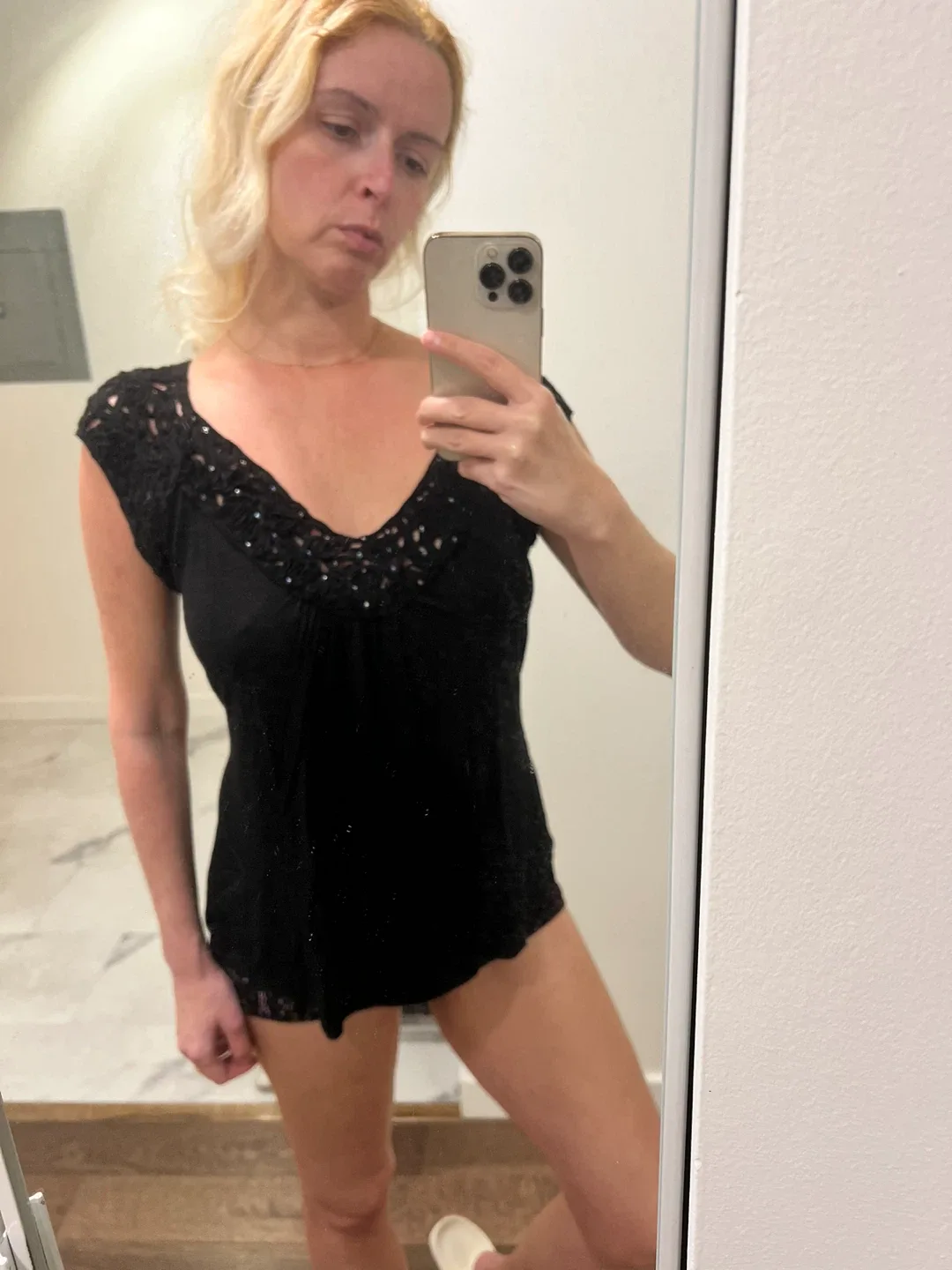 Black top image indicator(5)