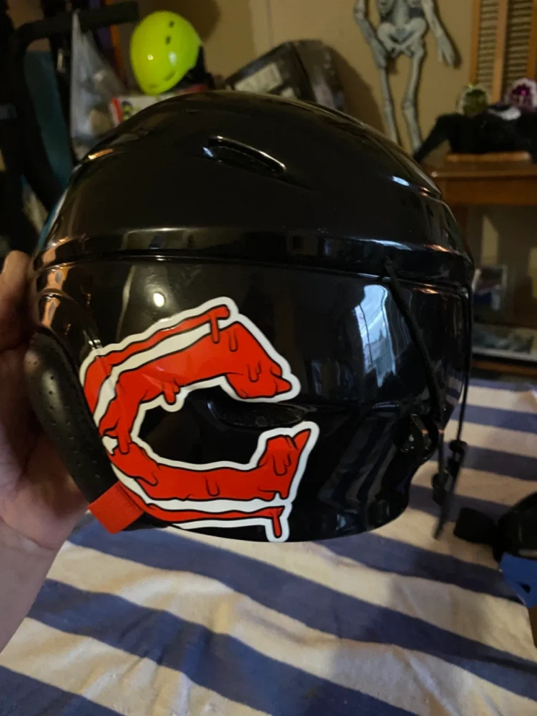 New Capix Destroyer Snowboard Helmet - Size S/M image indicator(3)