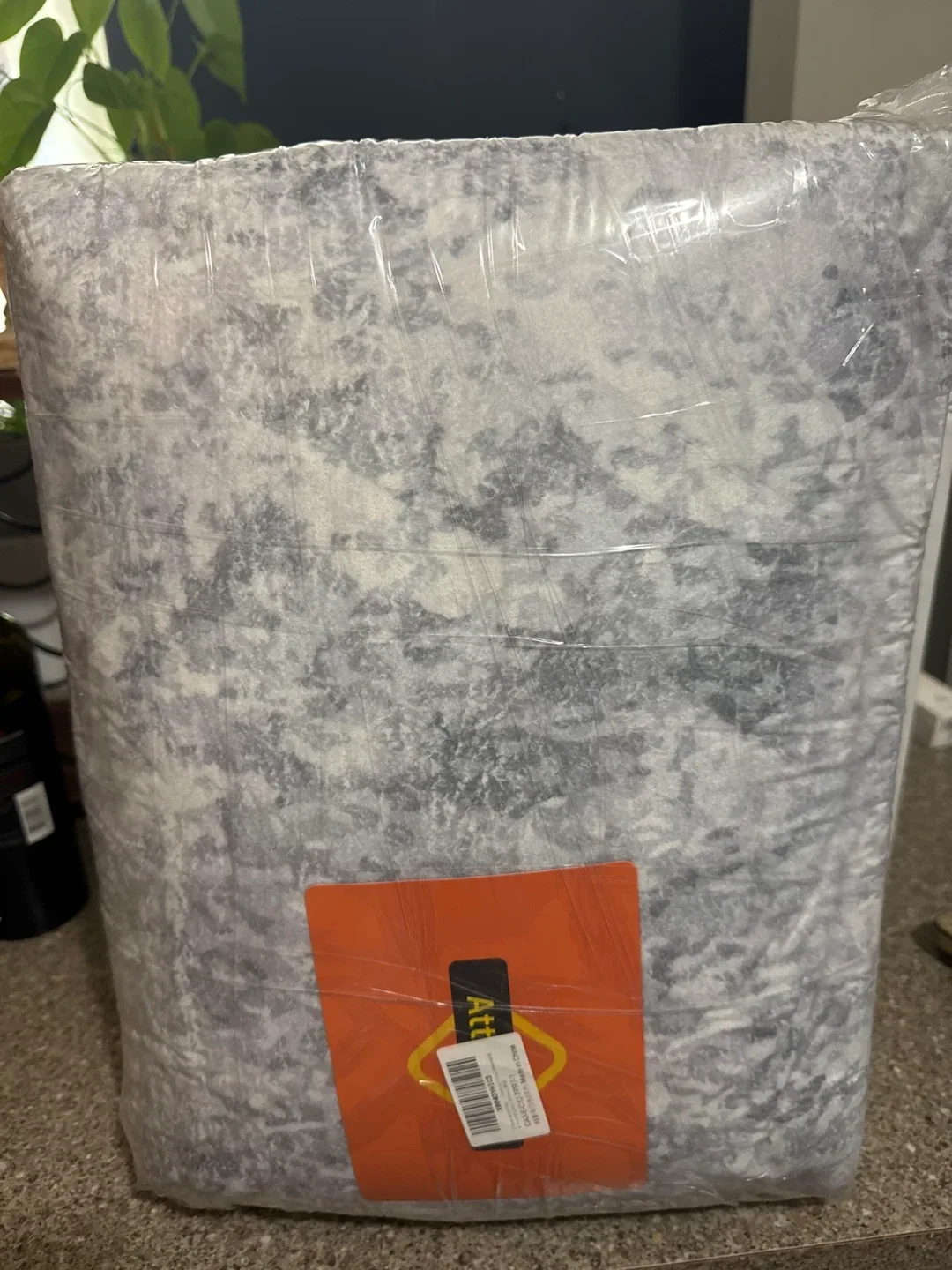 New Caldre Area Rug 6'7"x9'8" Abstract Grey/White image indicator(3)