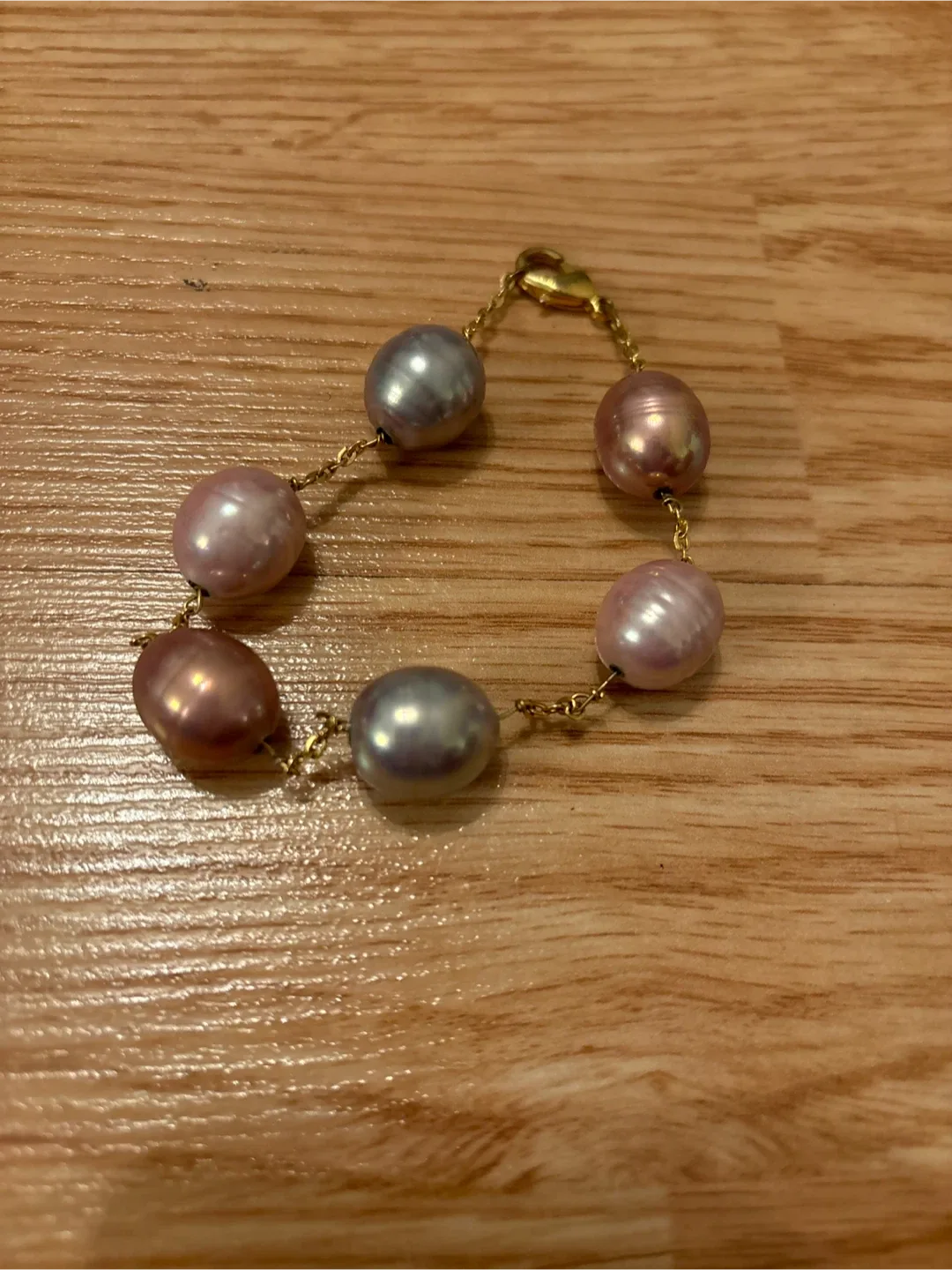 Pearl Necklace and Bracelet Set image indicator(3)