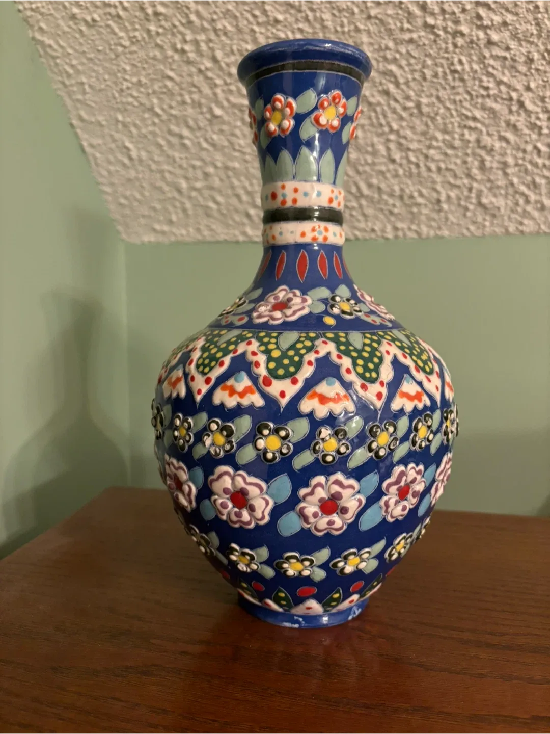 Decorative multicolour Vase thumbnail