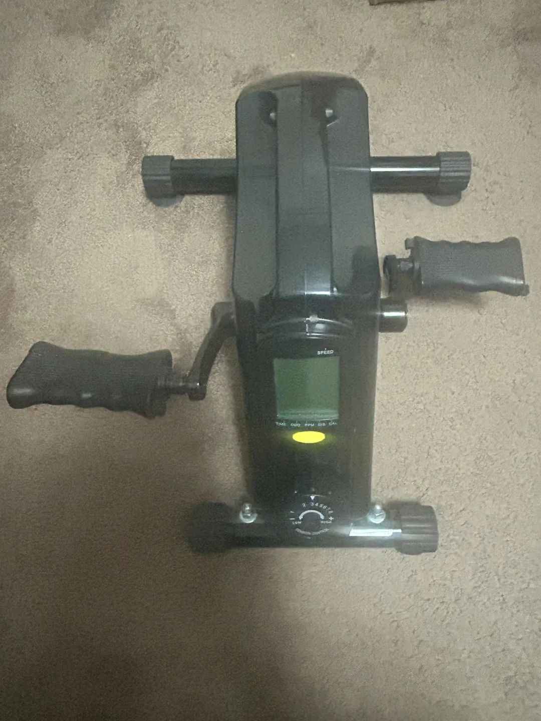 Portable Under Desk Bike Pedal Exerciser image indicator(2)