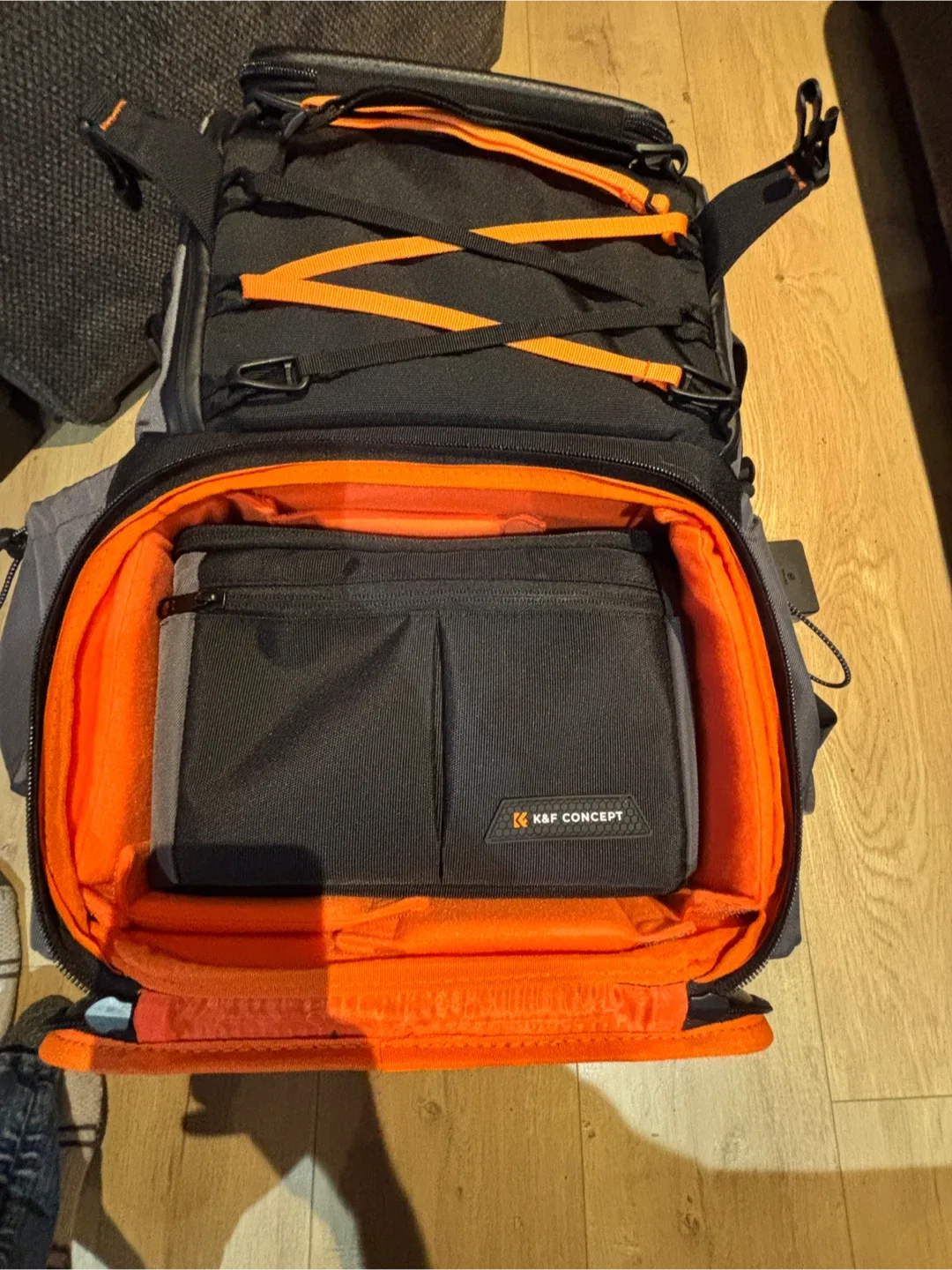 K&F Concept 32L Camera Backpack - Black image indicator(3)