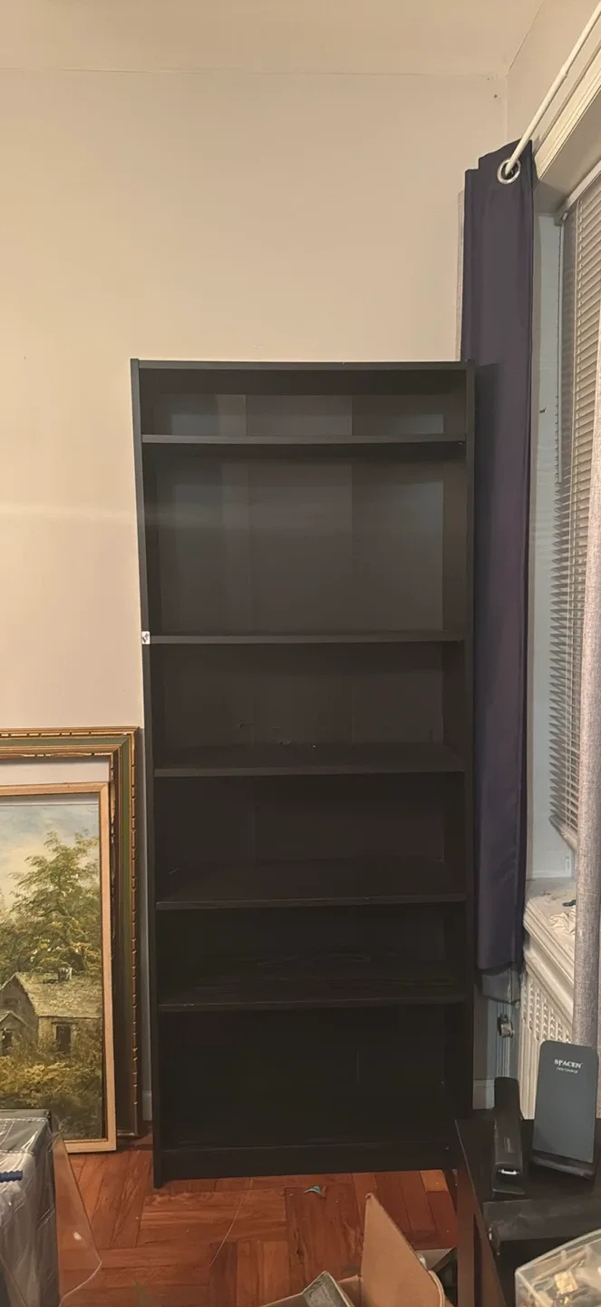 Garage sale /Furniture Sale Monday October 27th, 2025 image indicator(9)