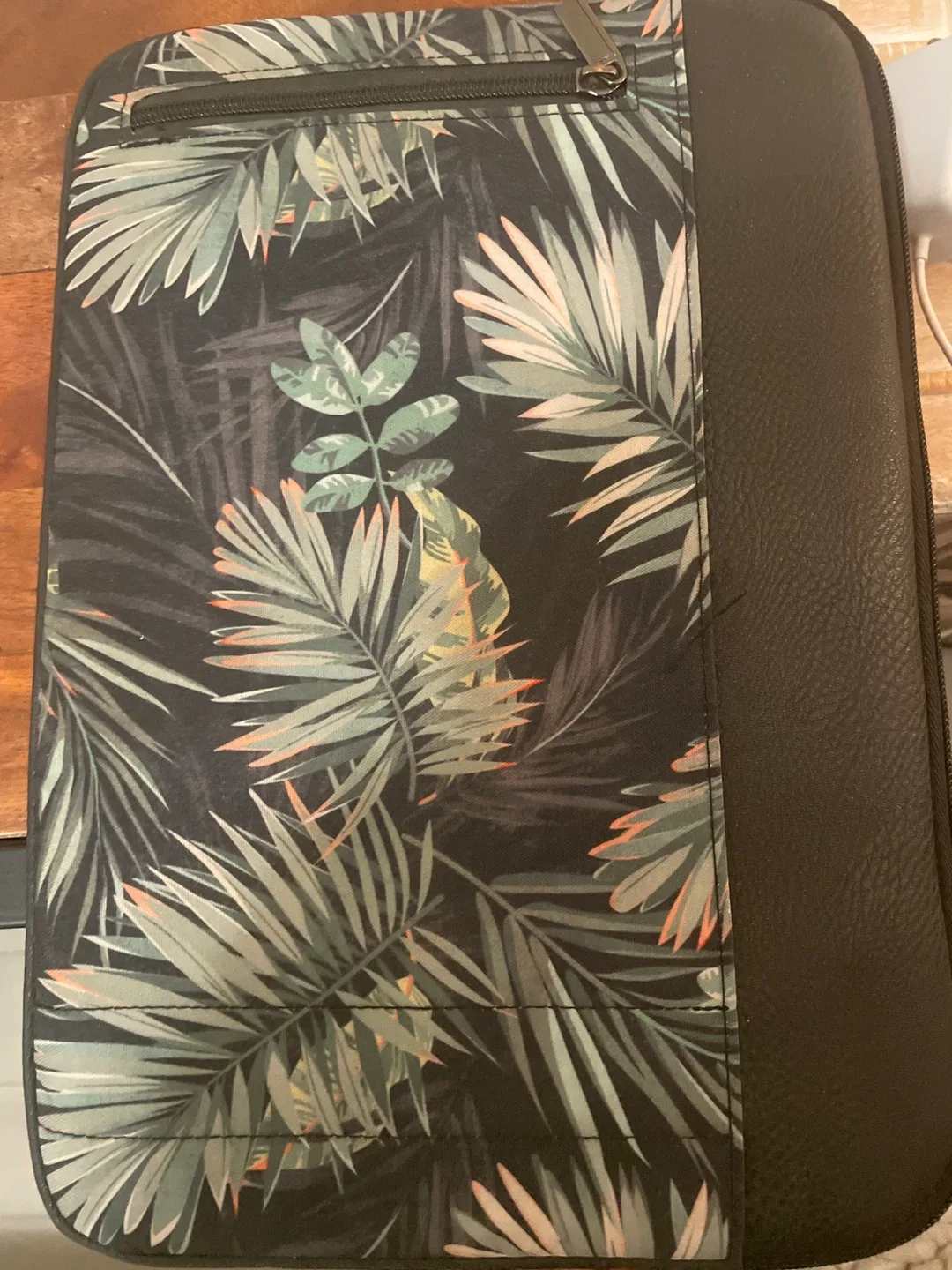 Laptop Case - Palm Leaf Pattern thumbnail