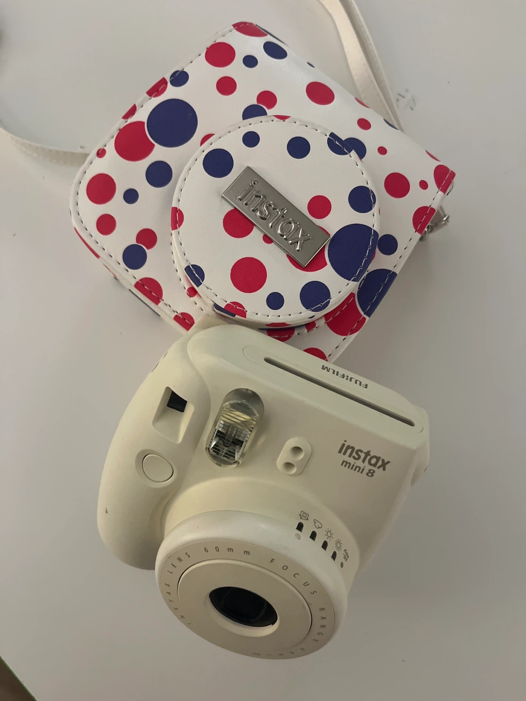 Fujifilm Instax Mini 8 Camera with Case - photo 2