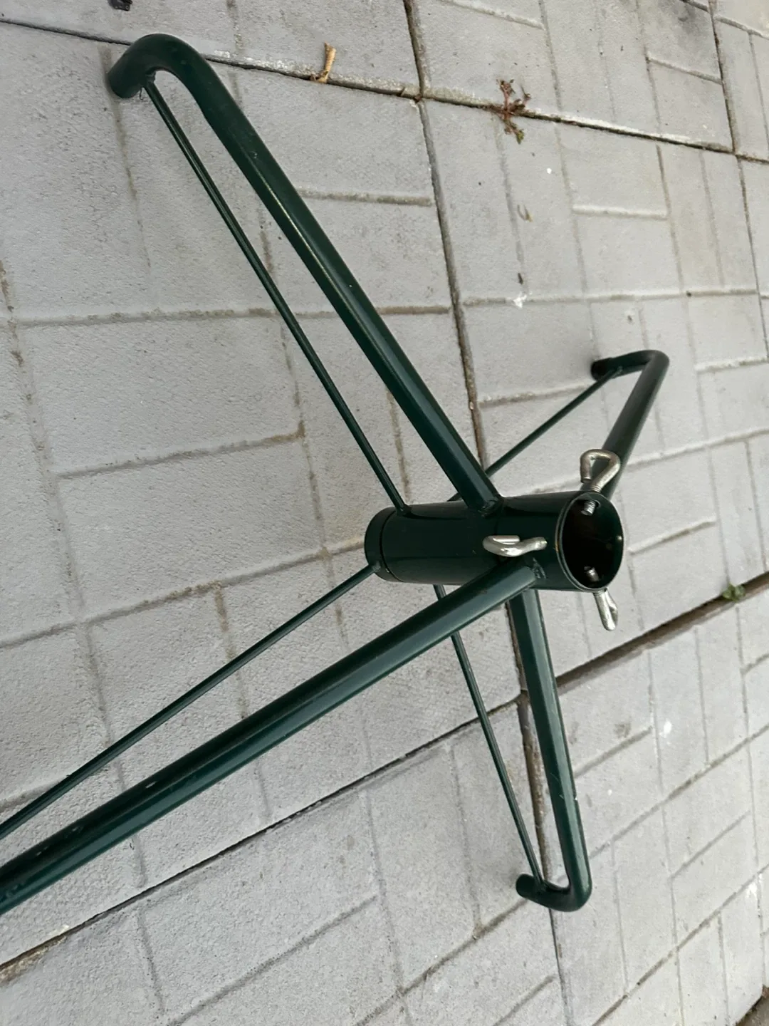 Green Stand for Christmas Tree  or umbrella image indicator(5)