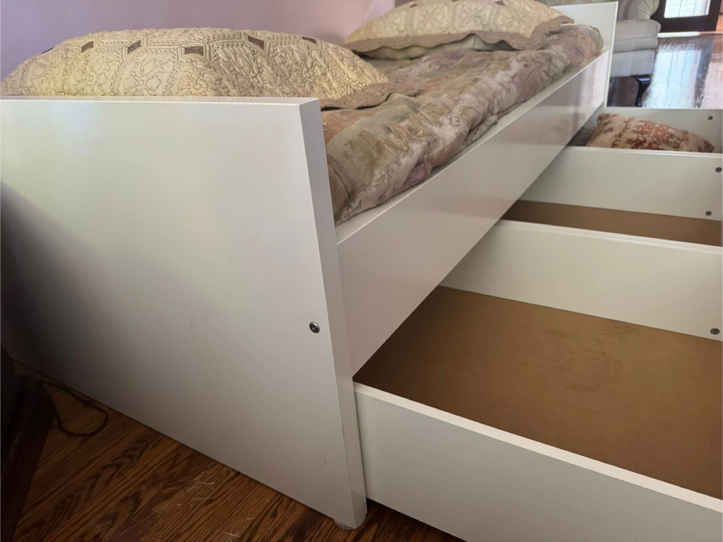 White Day Bed with Drawers - photo 2