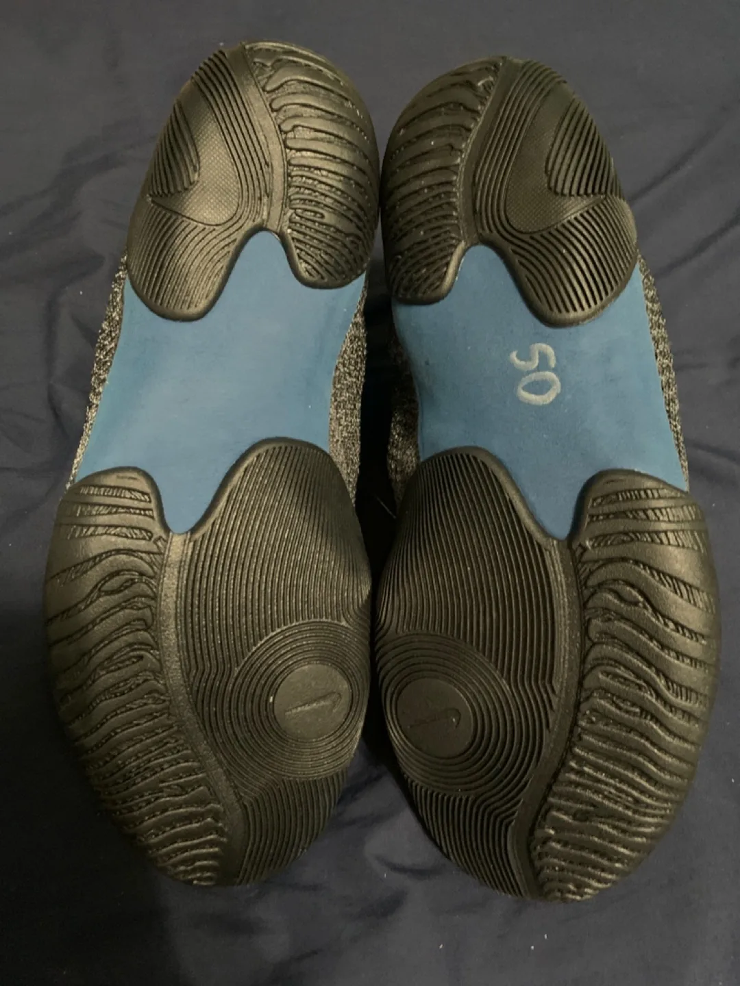 Nike Tawa Mens 9.5 Anthracite Grey Blue Black Wrestling Boxing image indicator(4)