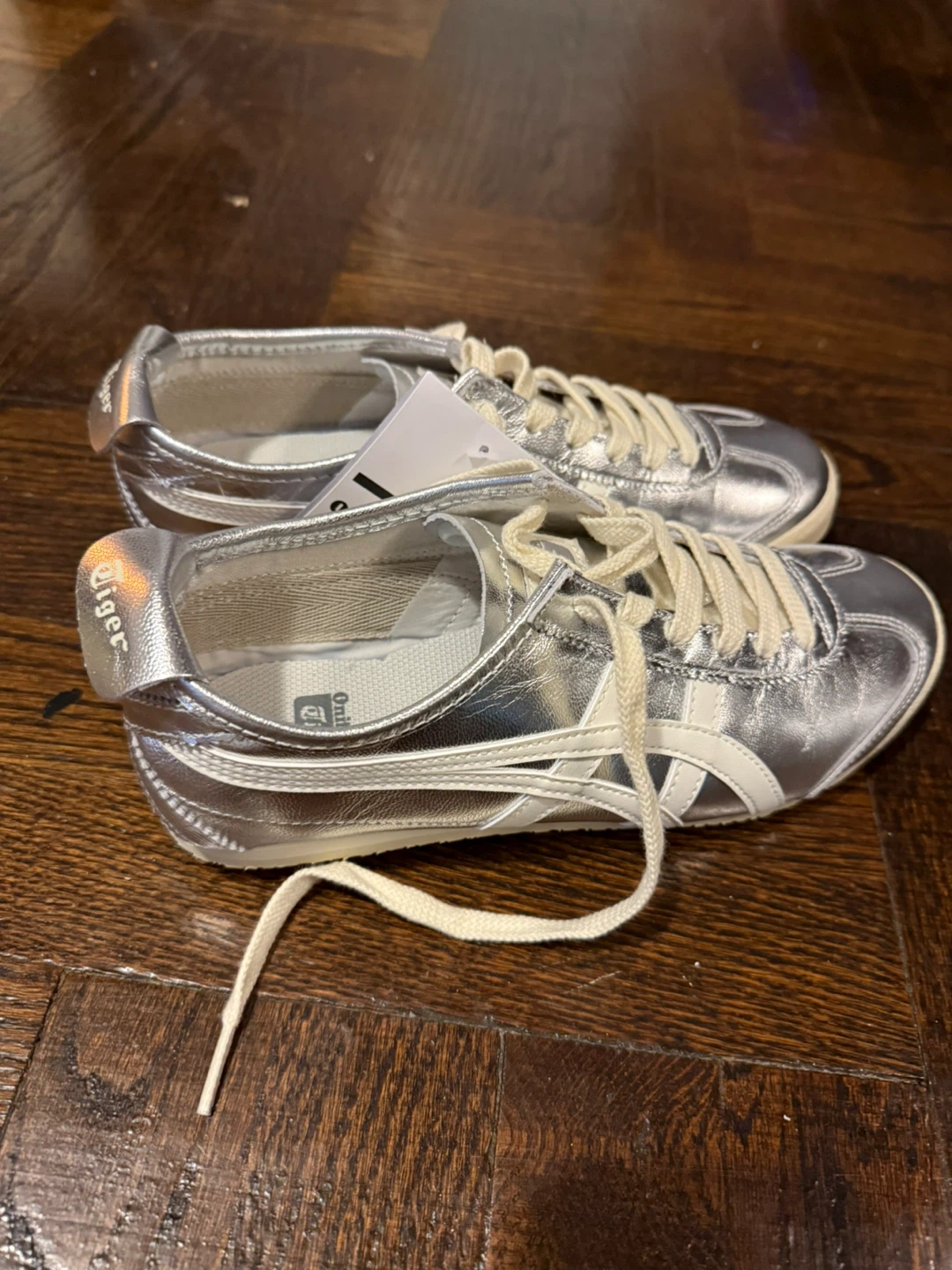 Onitsuka Tiger Silver Sneakers - photo 4