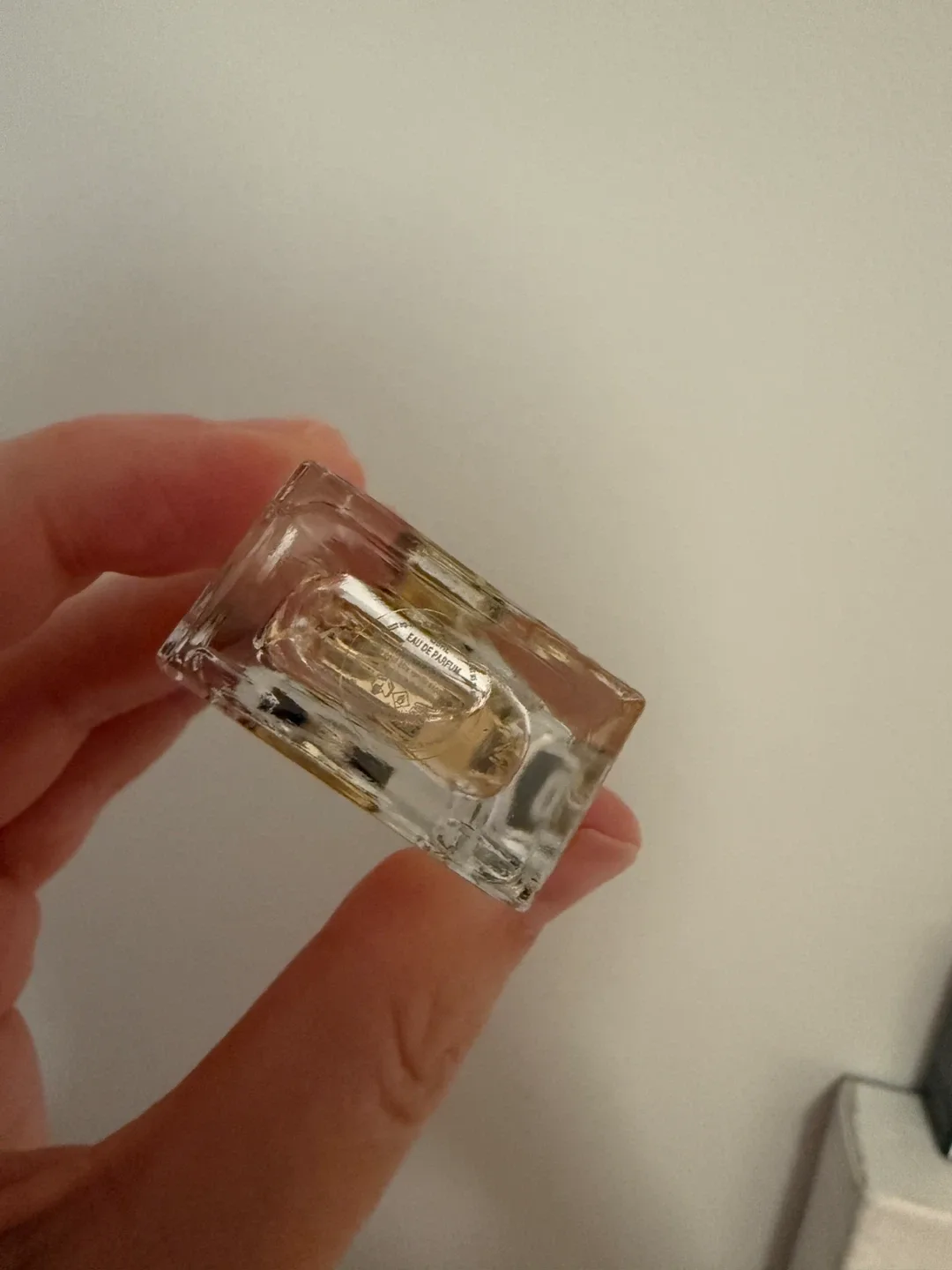 BNIB YSL Libre EDP 7.5ml Travel Size image indicator(2)