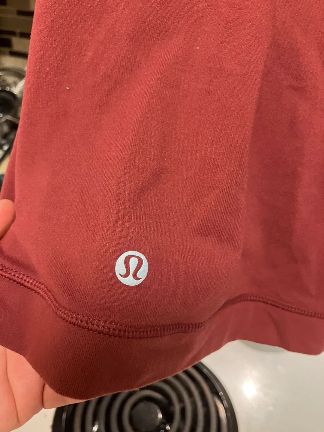 Lululemon Long Sleeve Shirt - Size 6 image indicator(3)