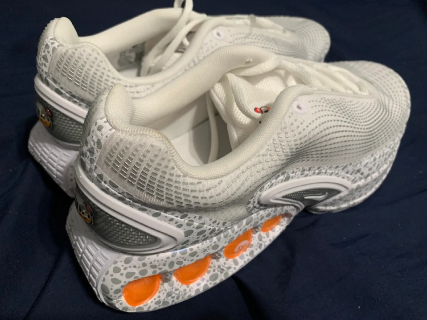 Nike Air Max DN PRM Electric Pack HM0811-100 Men Size 12.5 image indicator(2)