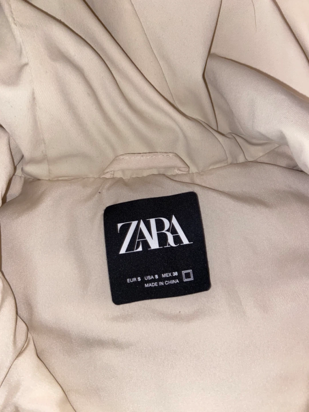 Zara Puffer Vest with Hood - Size S - photo 2
