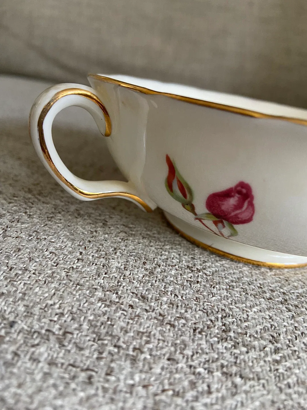 Hammersley Bone China Bowl with Rose Design image indicator(3)