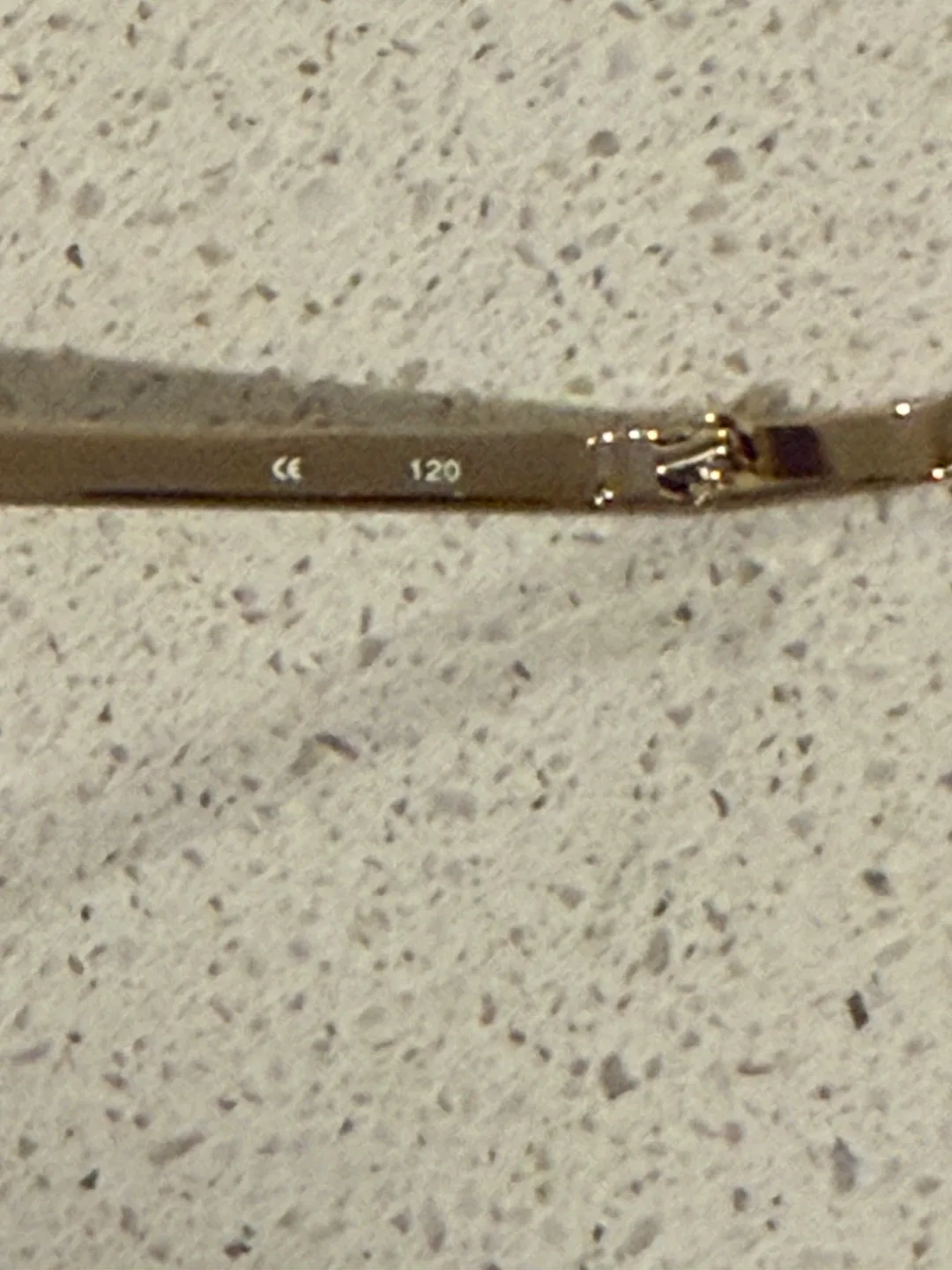 Michael Kors women’s sunglasses M2039S with case image indicator(4)