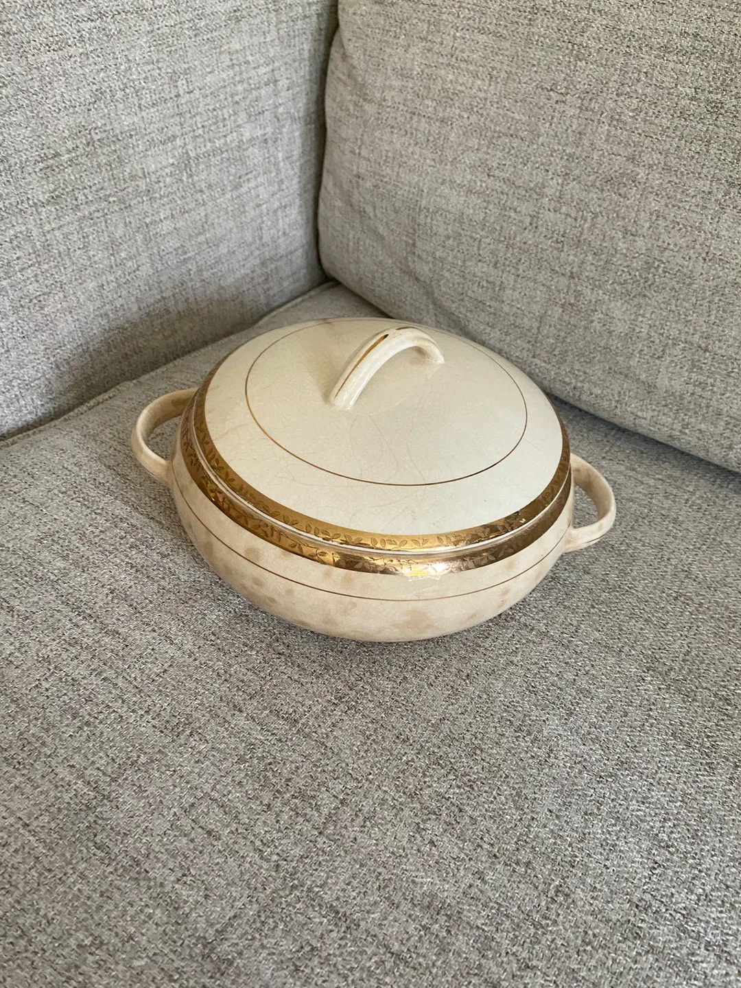 Vintage serving bowl S.P. Co. U.S.A. Covered Casserole Dish thumbnail