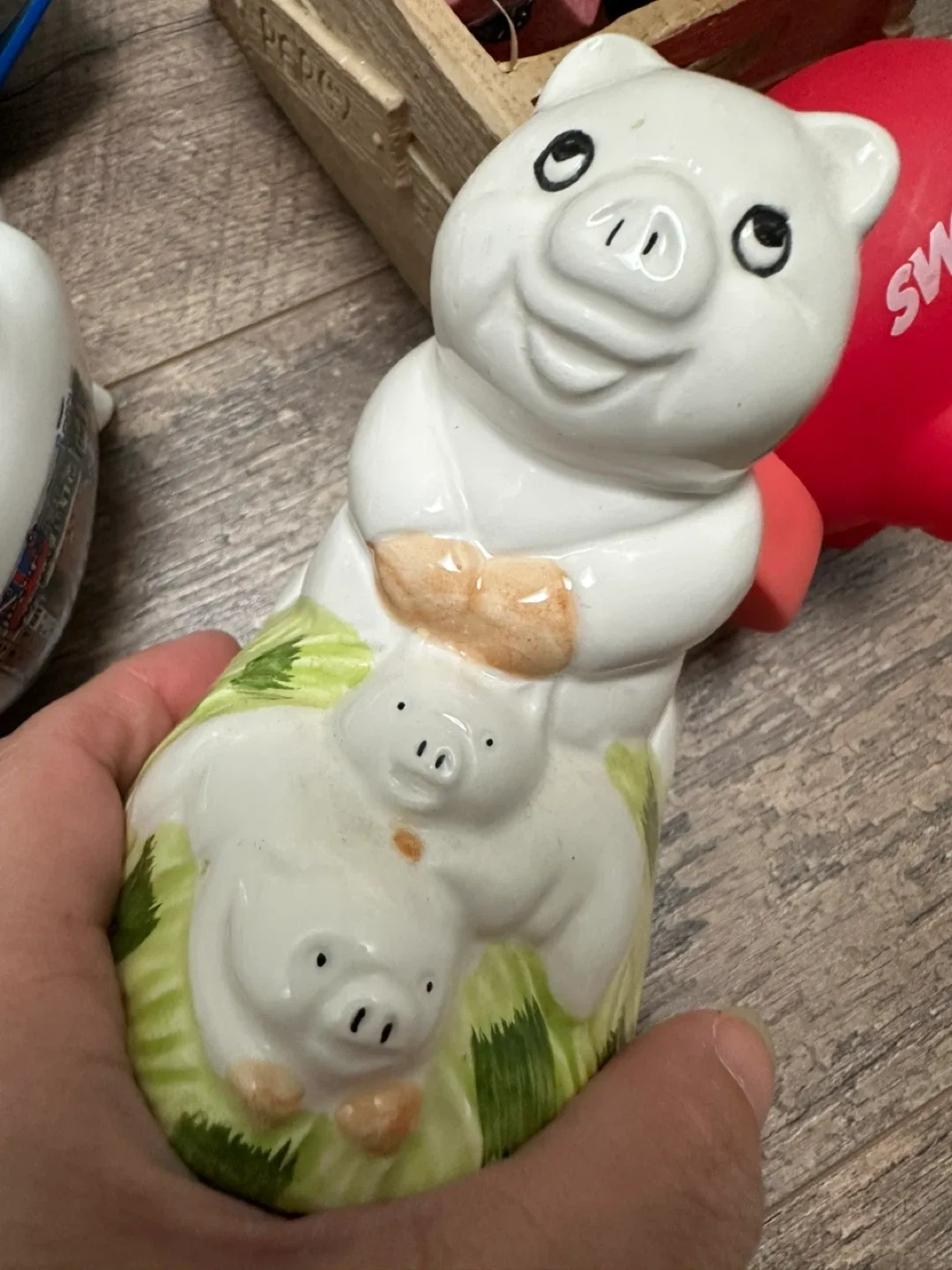 Assorted Piggy Banks - Unique Collection image indicator(7)