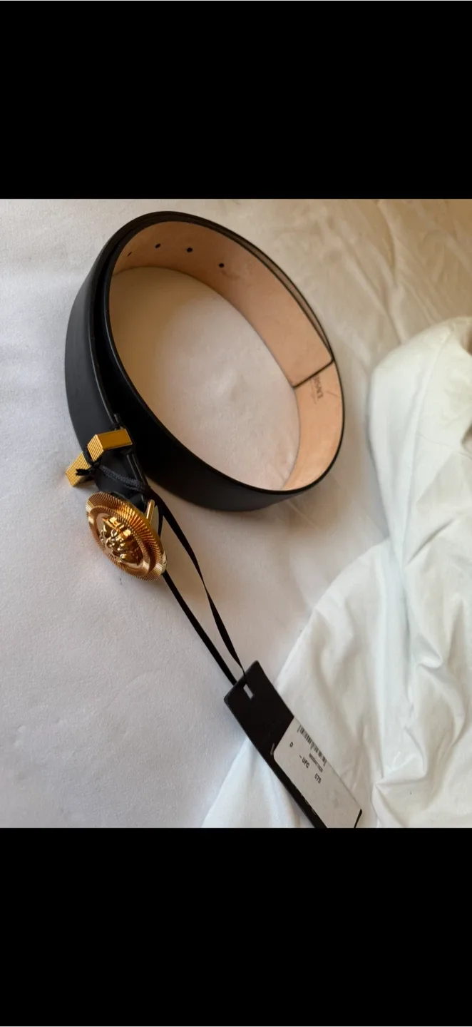 Versace Black Leather Belt with Medusa Buckle image indicator(2)