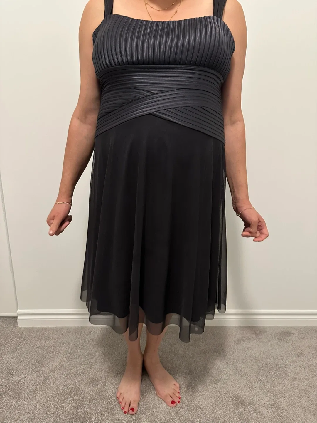 Evening Black Sleeveless Dress image indicator(2)