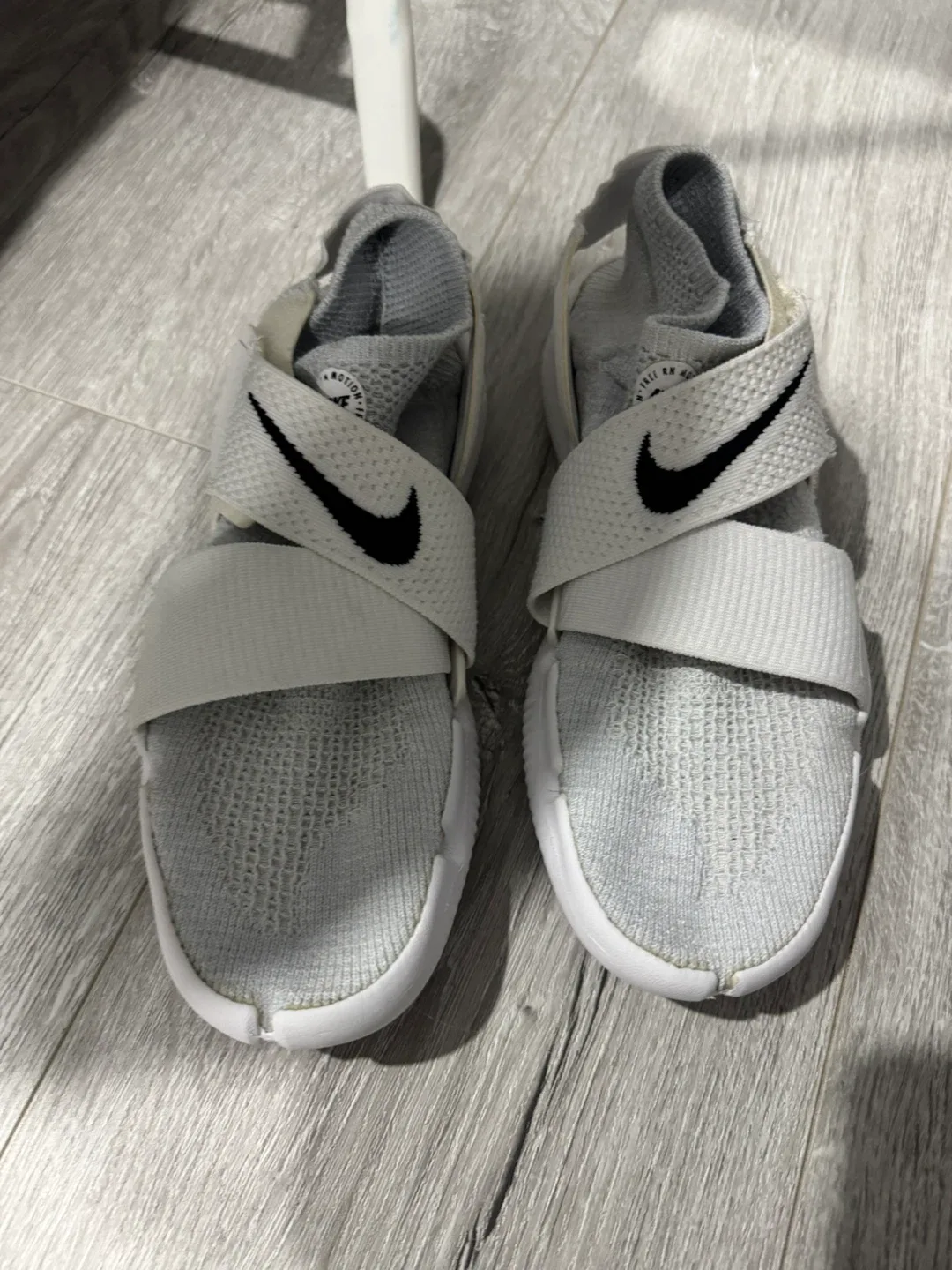 Nike Free Motion Flyknit 2017 White Shoes thumbnail