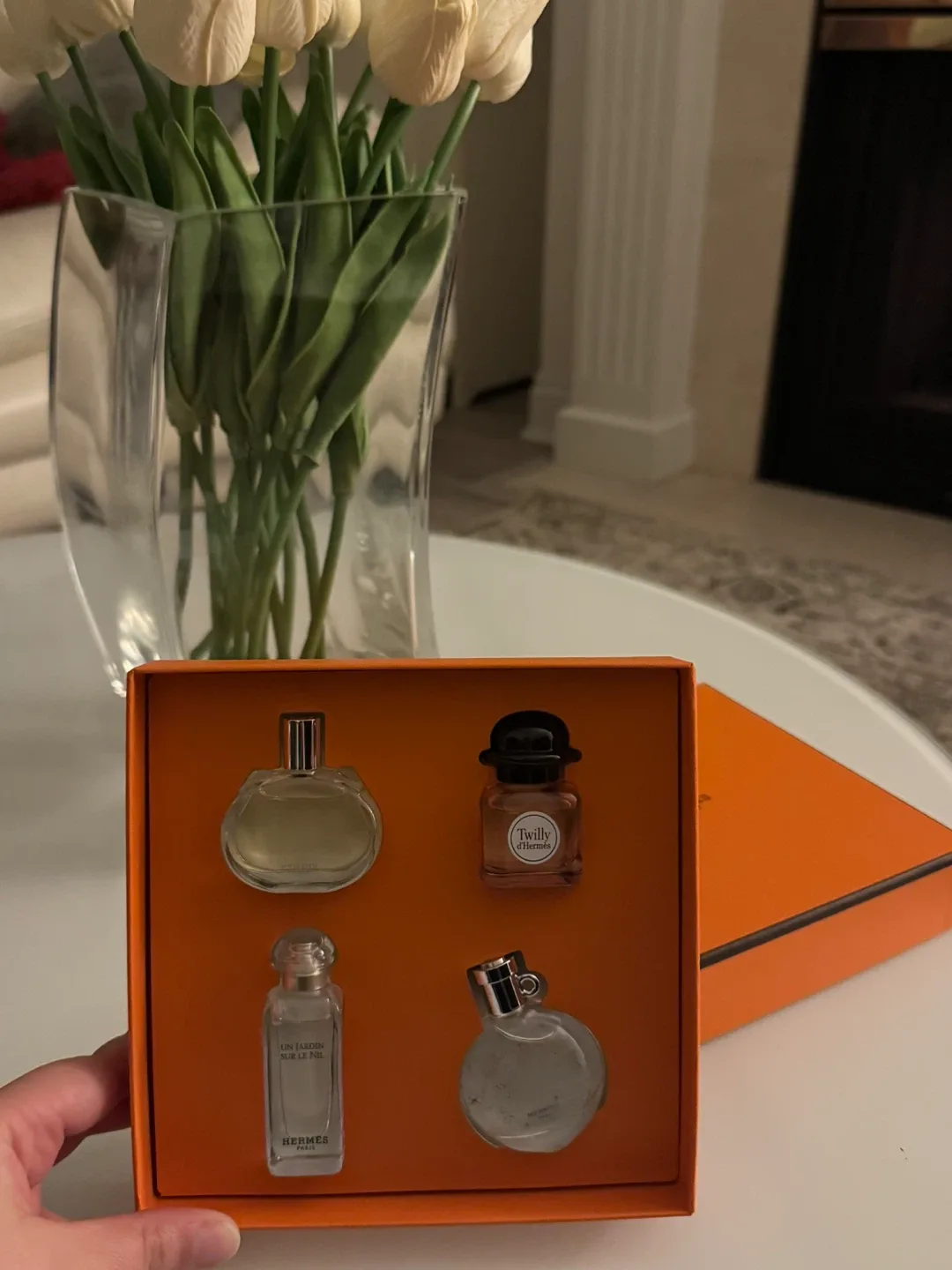 Hermès Miniature Perfume Set (4 bottles) image indicator(2)