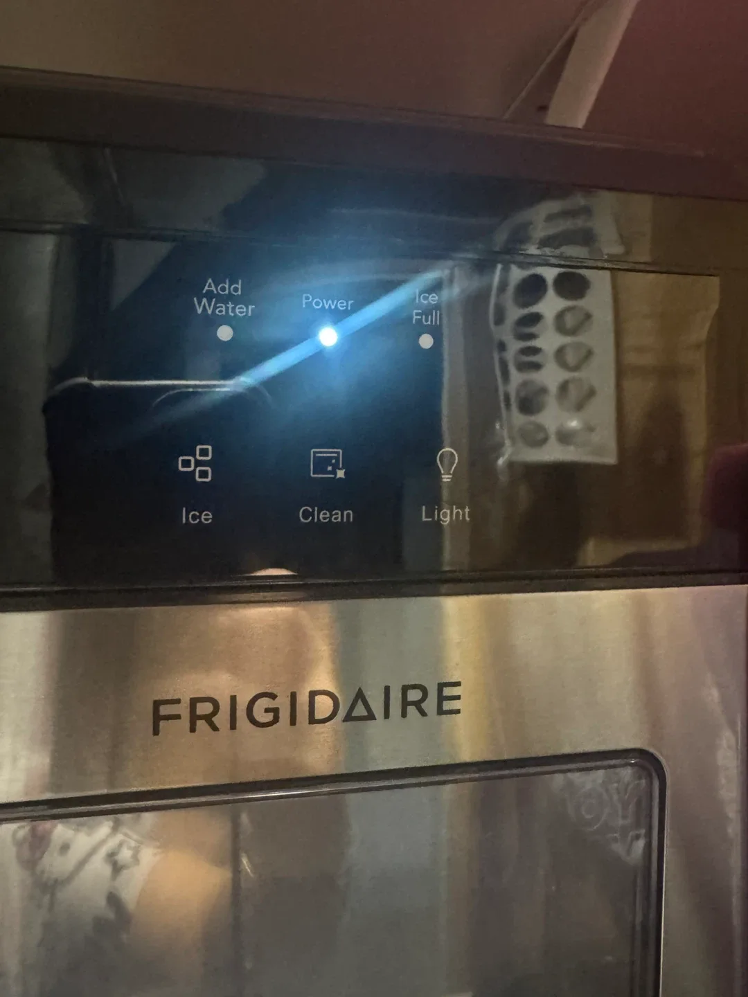 Frigidaire Ice Maker image indicator(2)