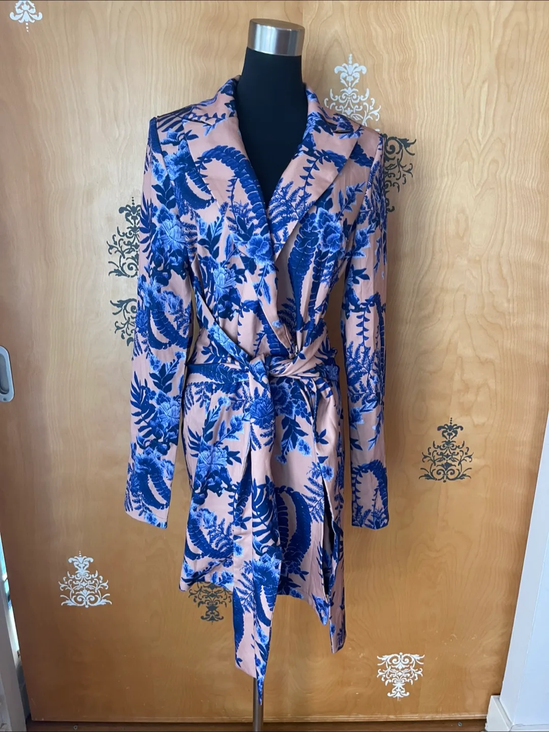 NWT PLT Nude Navy Floral Pattern WrapTie Waist Blazer Dress S/M image indicator(10)