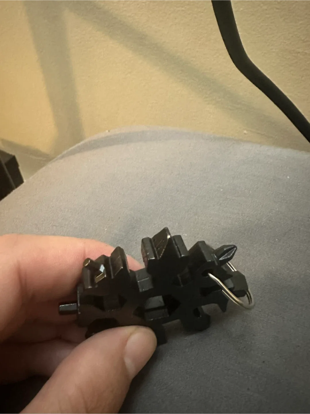 🥕 TH Snowflake Multi-Tool with Pouch image indicator(2)