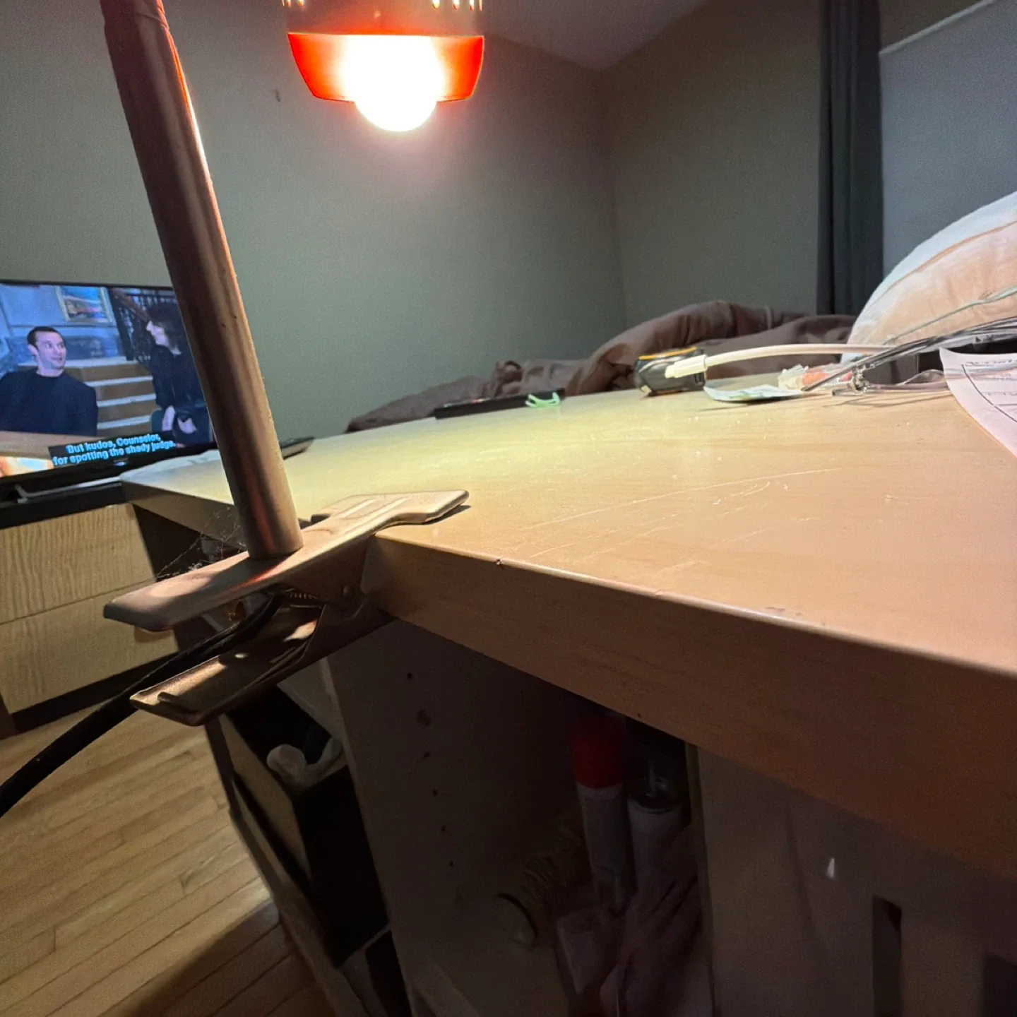 Vintage clamp lamp image indicator(2)