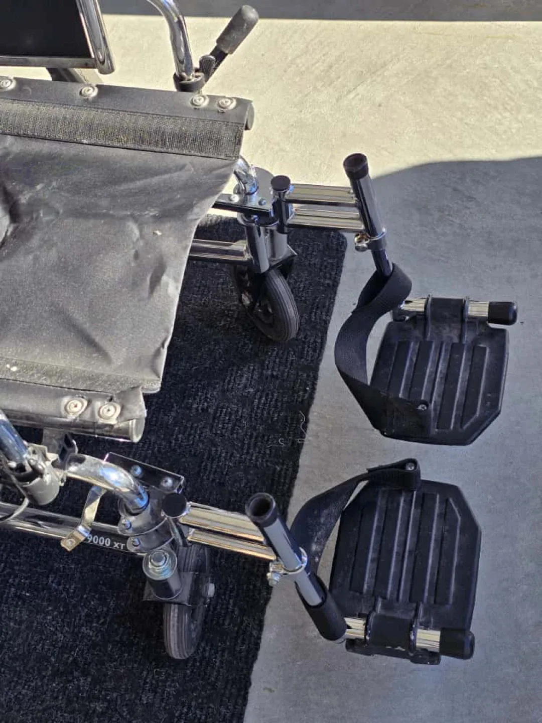 Invacare 9000 XT Wheelchair image indicator(6)