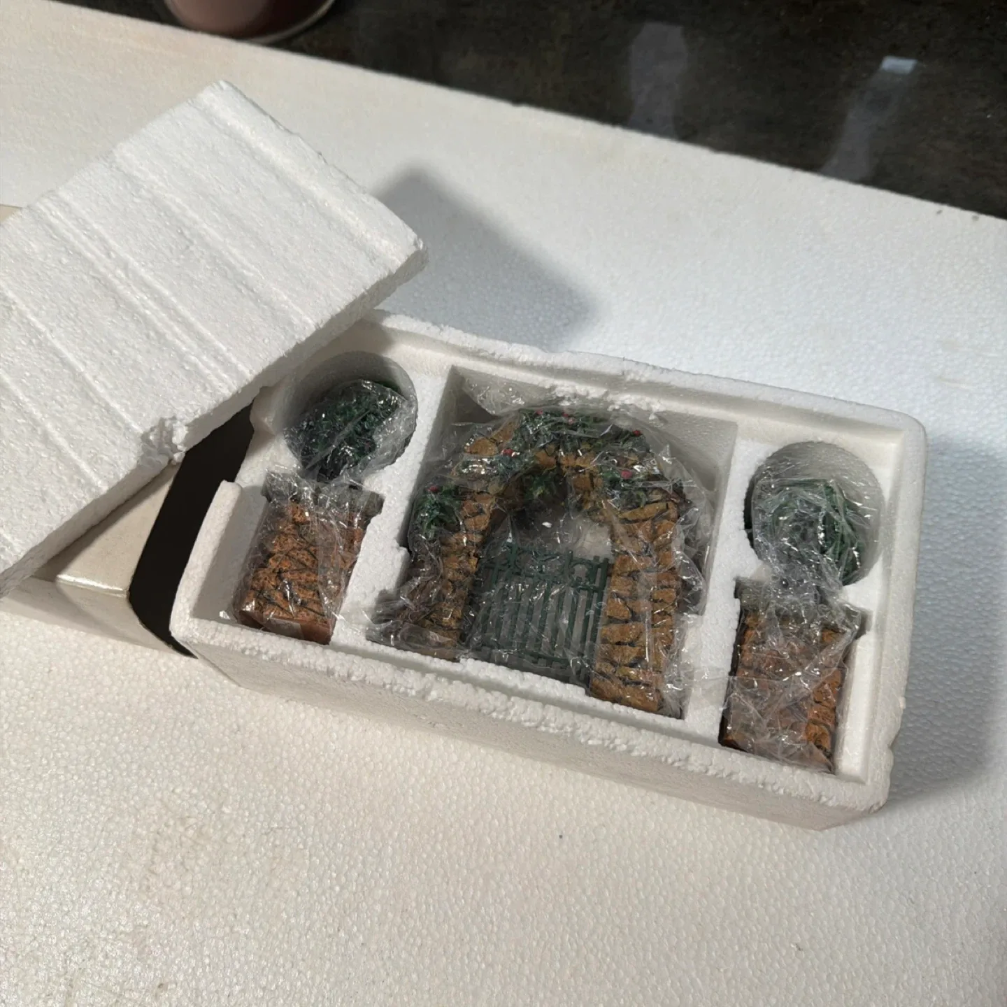 Village Stone Corner Posts with Holly Tree and Stone Archway image indicator(2)