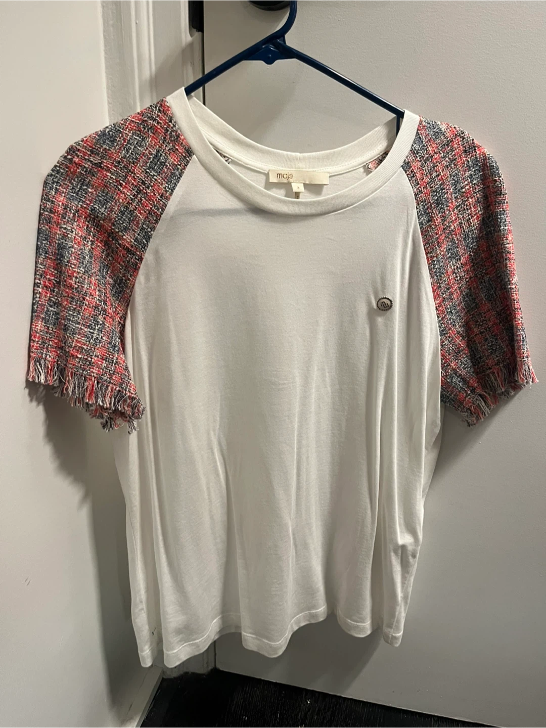Maje T-shirt with Tweed Sleeves - photo 2