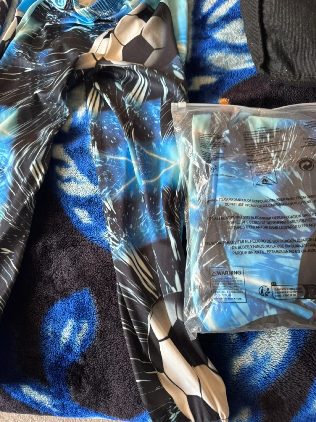 Blue Soccer Kids Tracksuit - Size 150 image indicator(2)