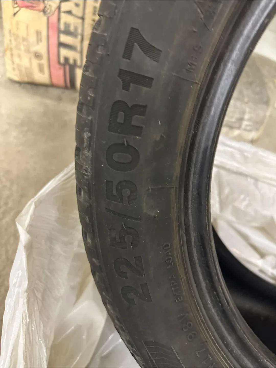 Tires for sale image indicator(2)