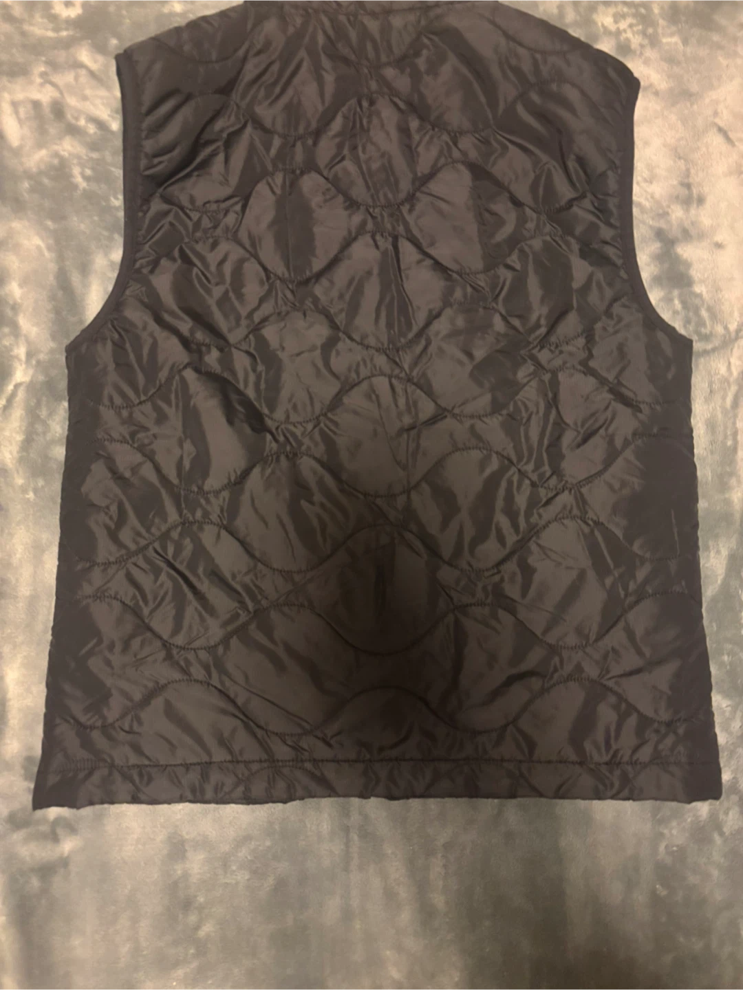 Hollister Ultimate Puffer Vest - Size Small - photo 2