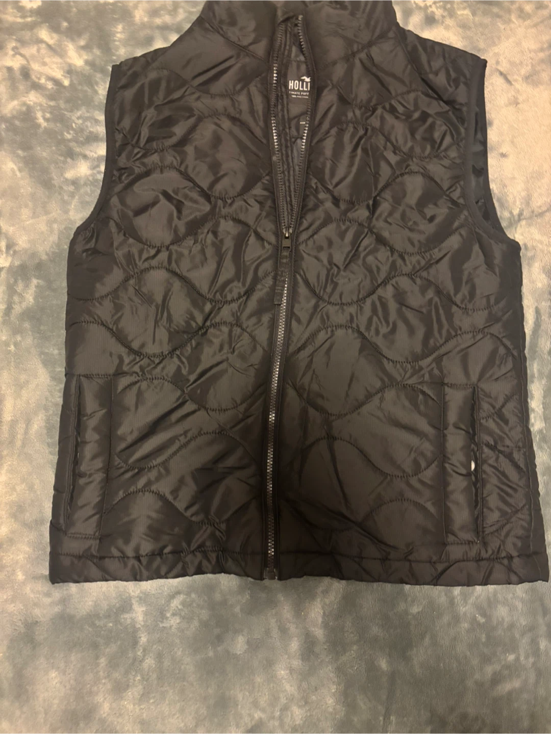 Hollister Ultimate Puffer Vest - Size Small