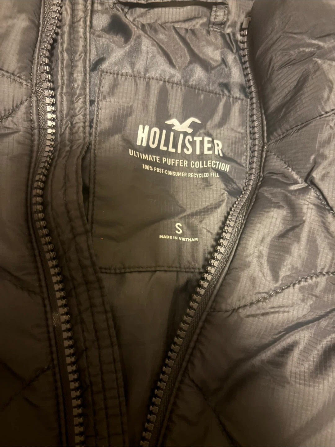 Hollister Ultimate Puffer Vest - Size Small - photo 3