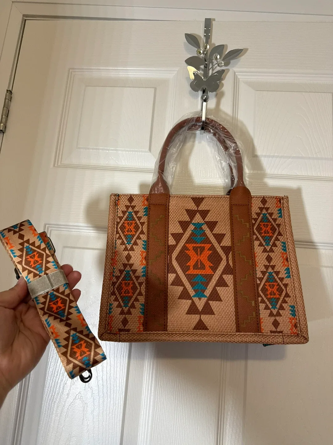 Wrangler Aztec Print Western Brown Tote Bag - New! image indicator(6)