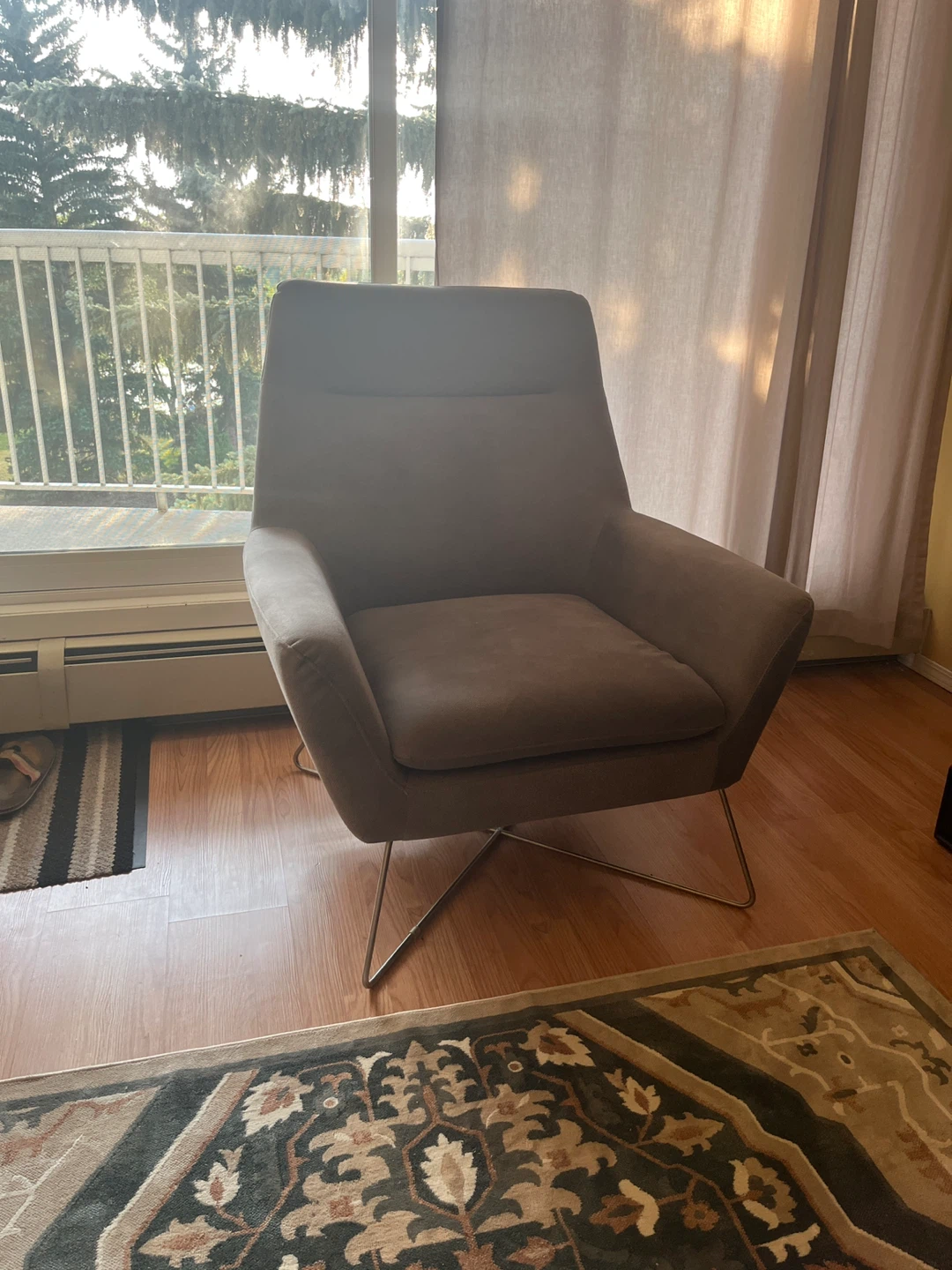 Grey Armchair with Metal Legs - photo 5